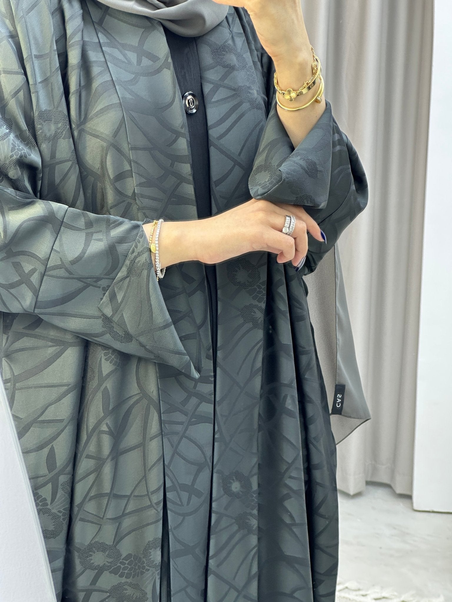 C Grey Swirl Bisht Abaya