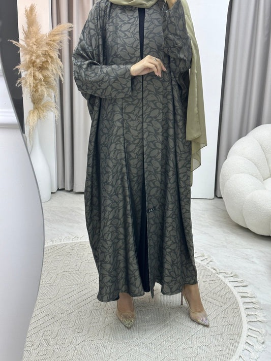 C Leaf Print Beige Bisht Abaya