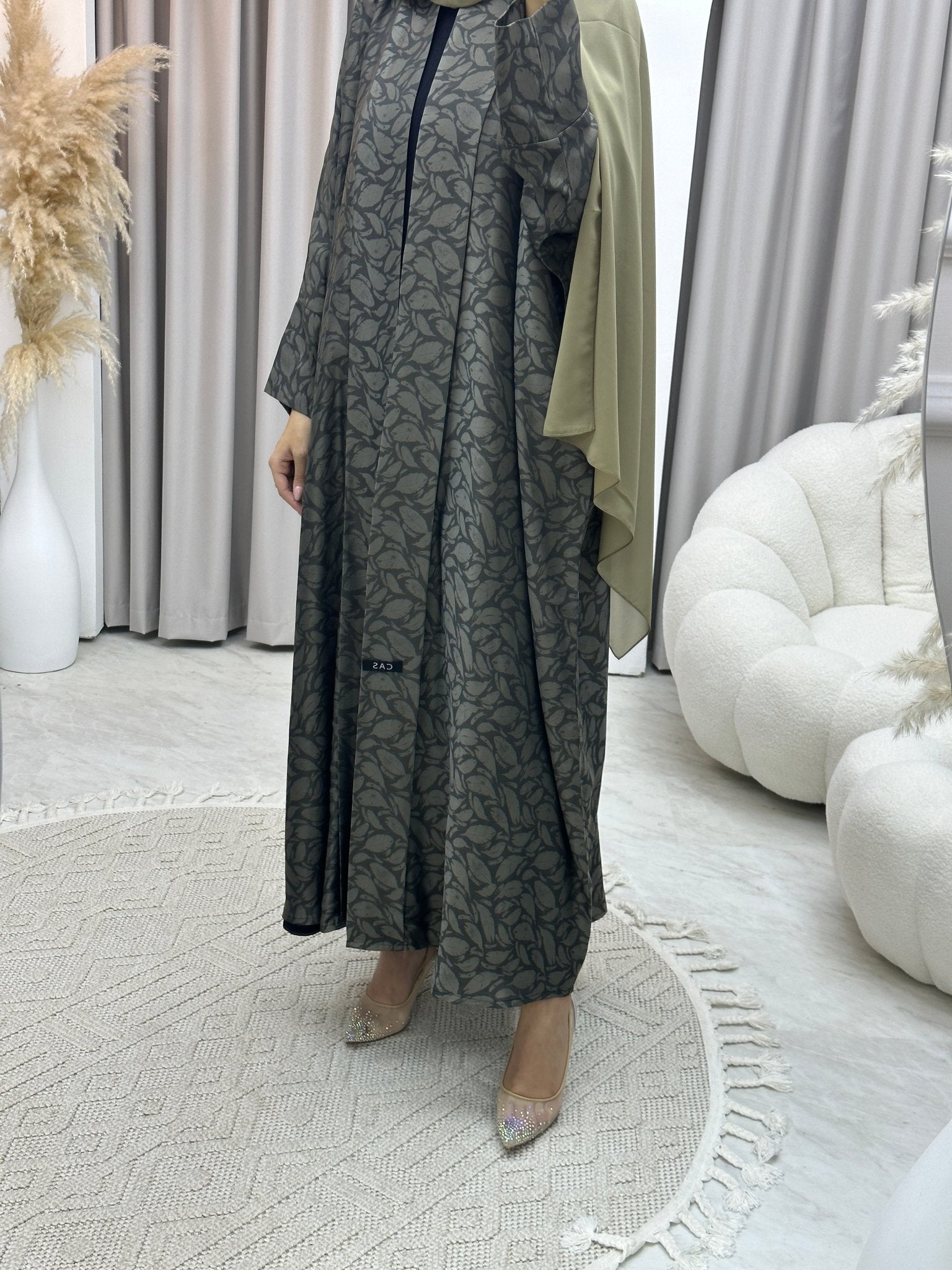 C Leaf Print Beige Bisht Abaya