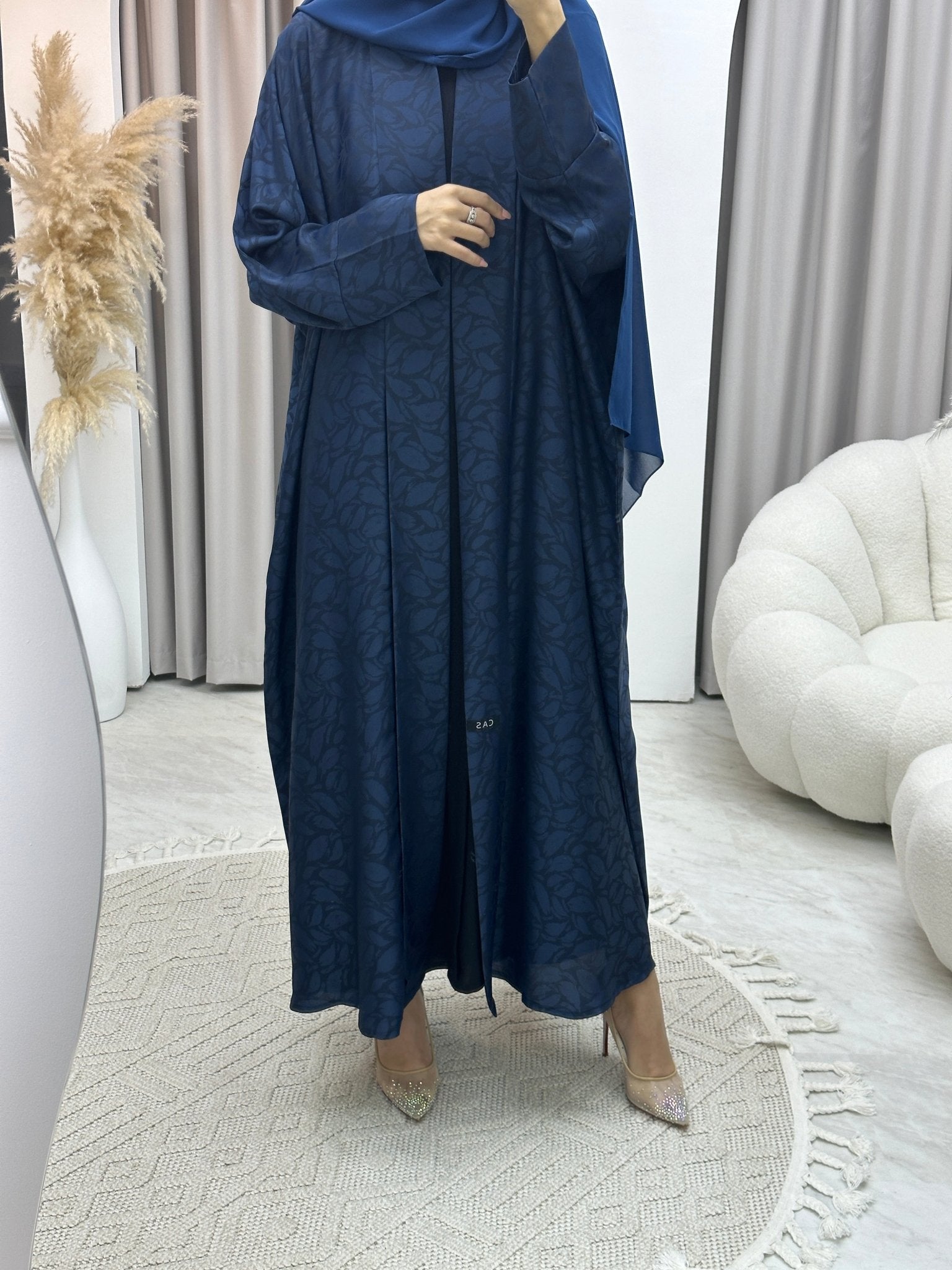 C Leaf Print Blue Bisht Abaya