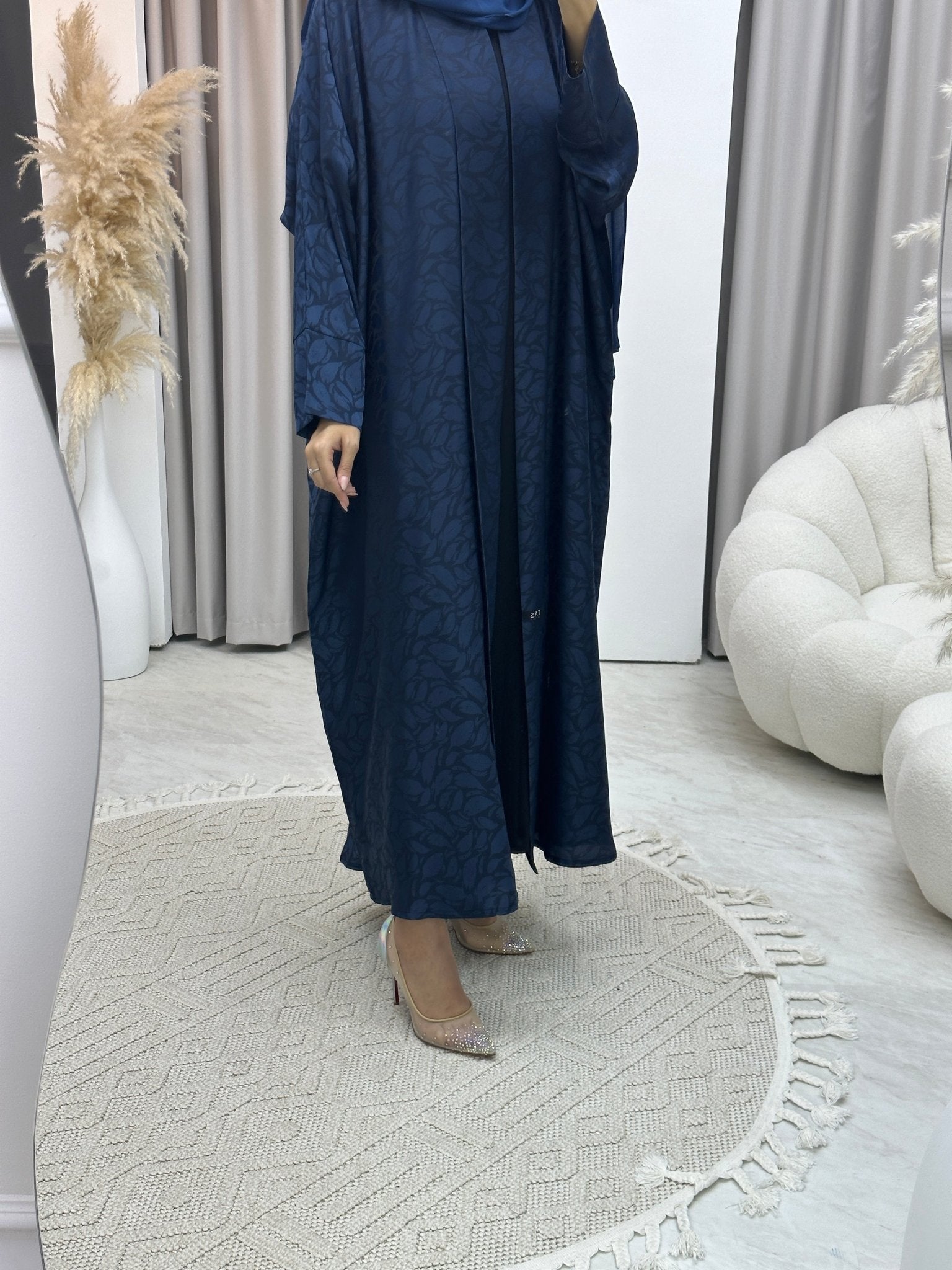 C Leaf Print Blue Bisht Abaya