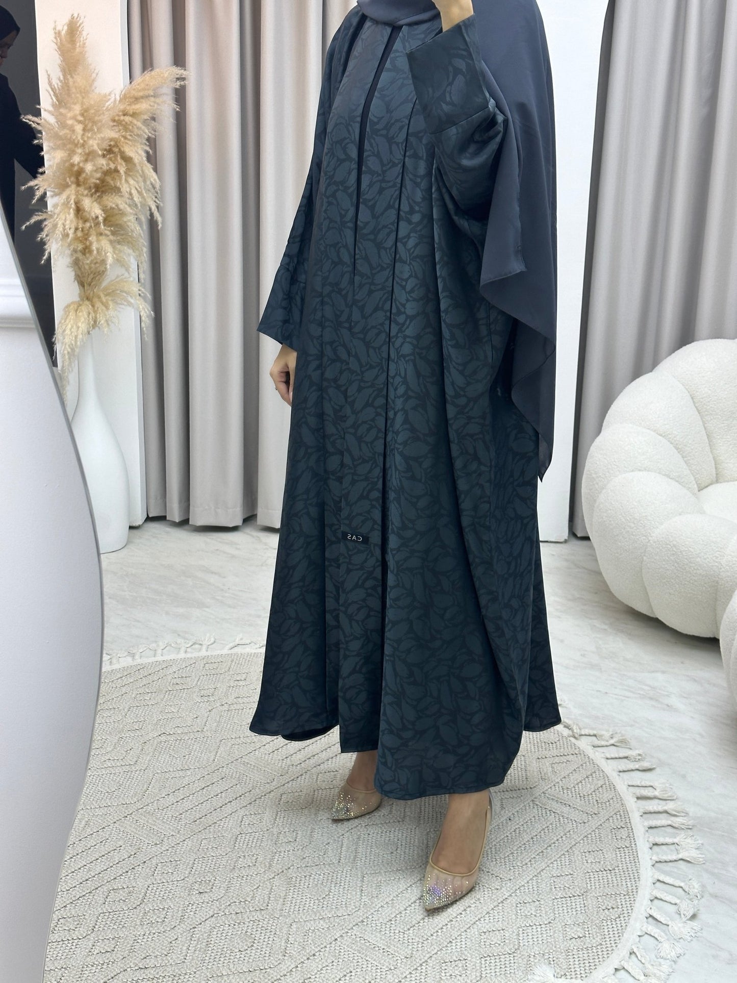 C Leaf Print Grey Bisht Abaya