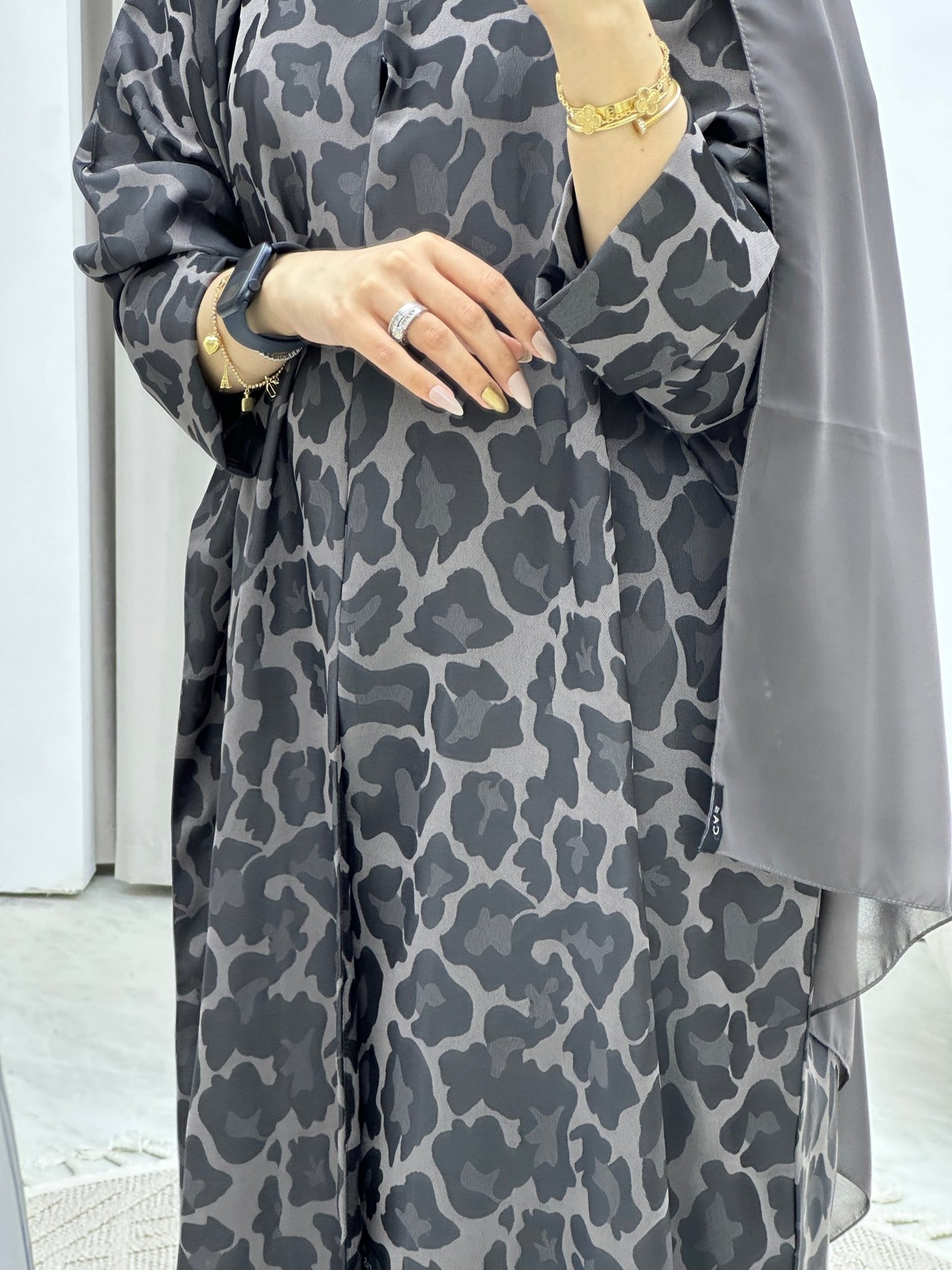 C Leopard Print Grey Winter Abaya