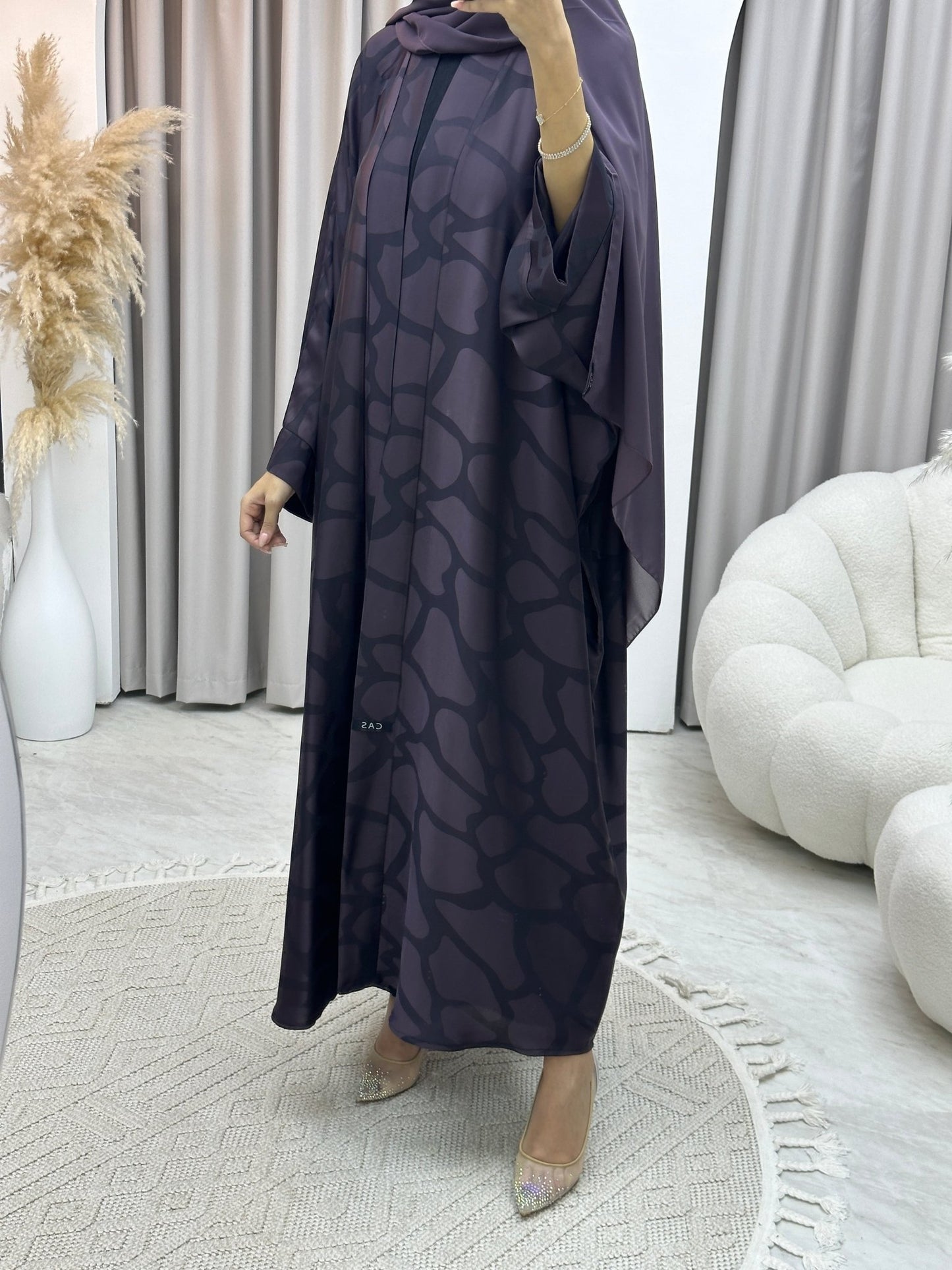 C Marble Geometric Bisht Purple Abaya