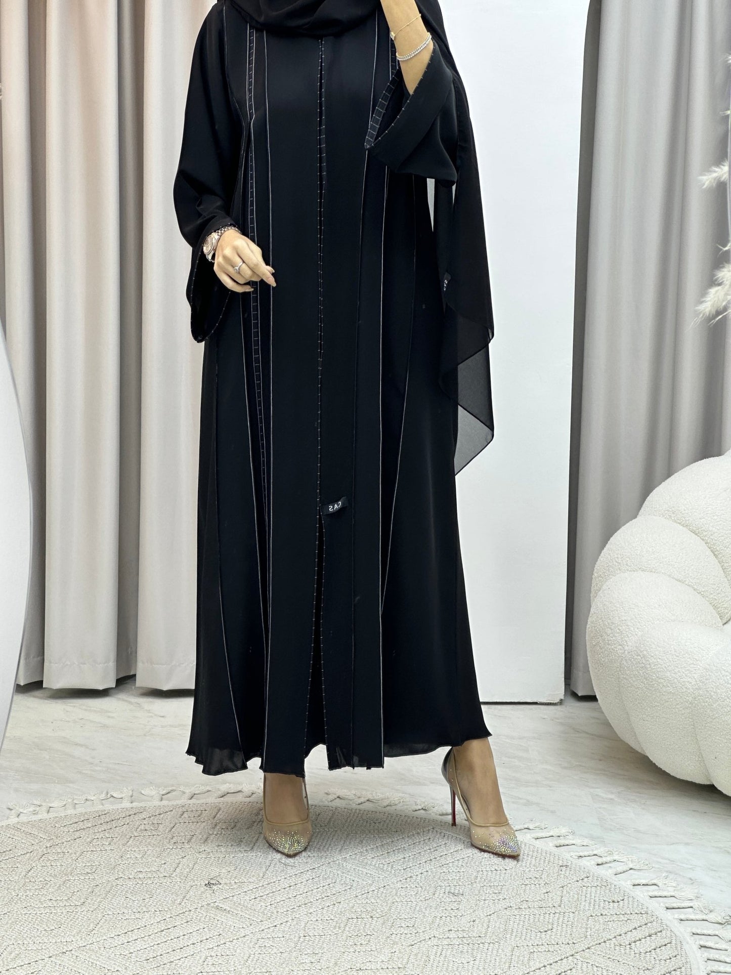 C Nada Black White Kloosh Abaya Set