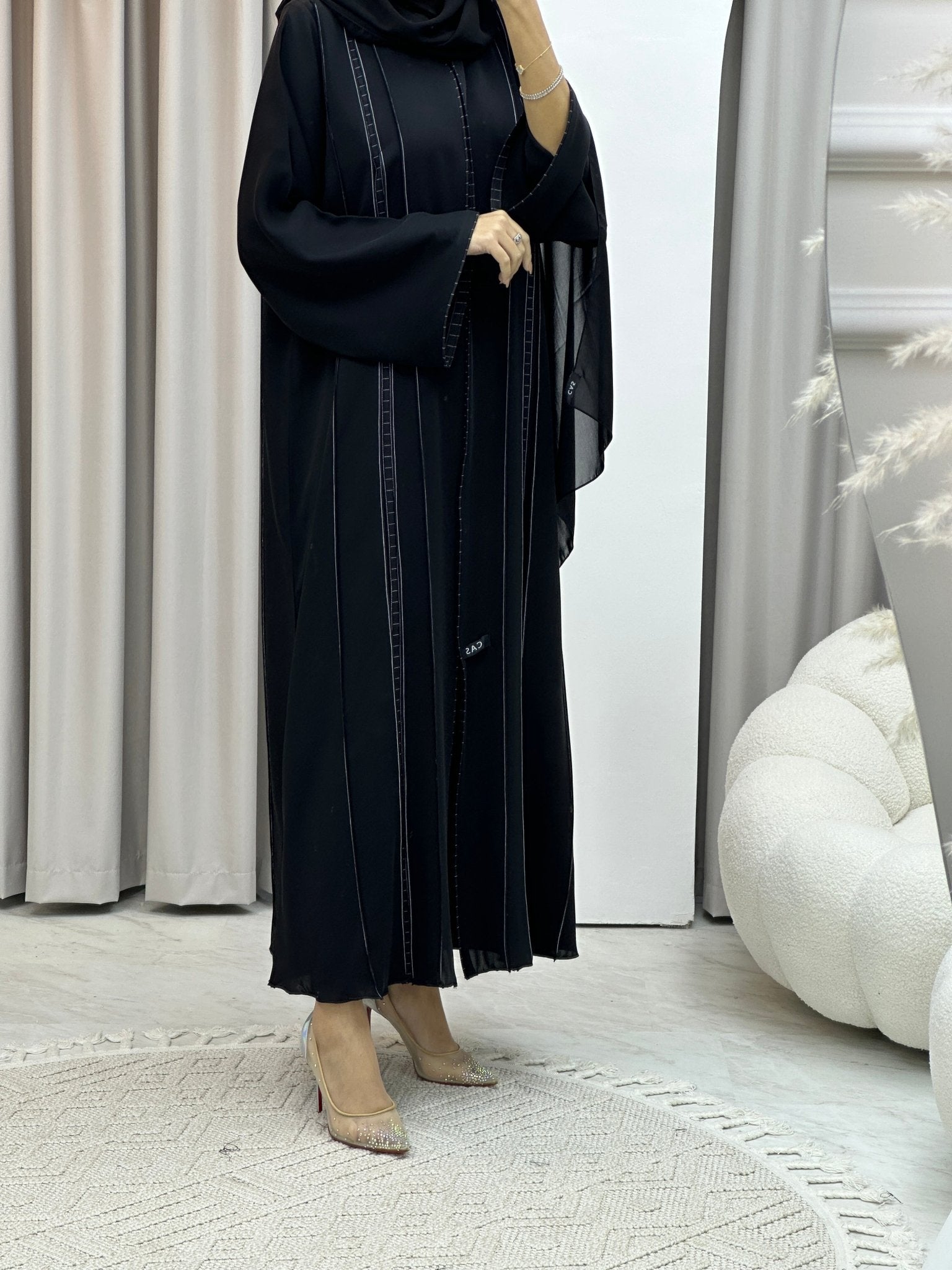 C Nada Black White Kloosh Abaya Set