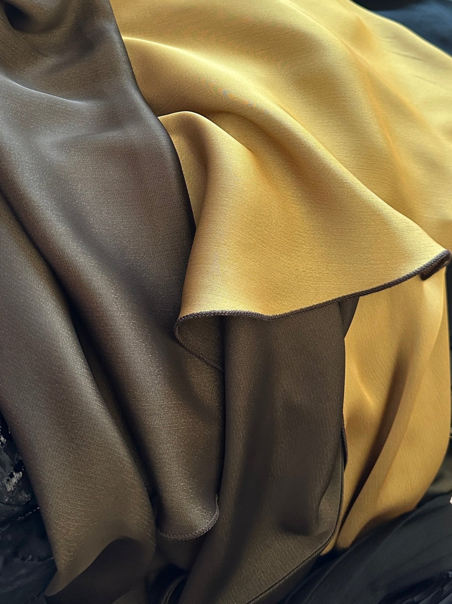 C - OliveGreen - Gold - Duotone - Abaya