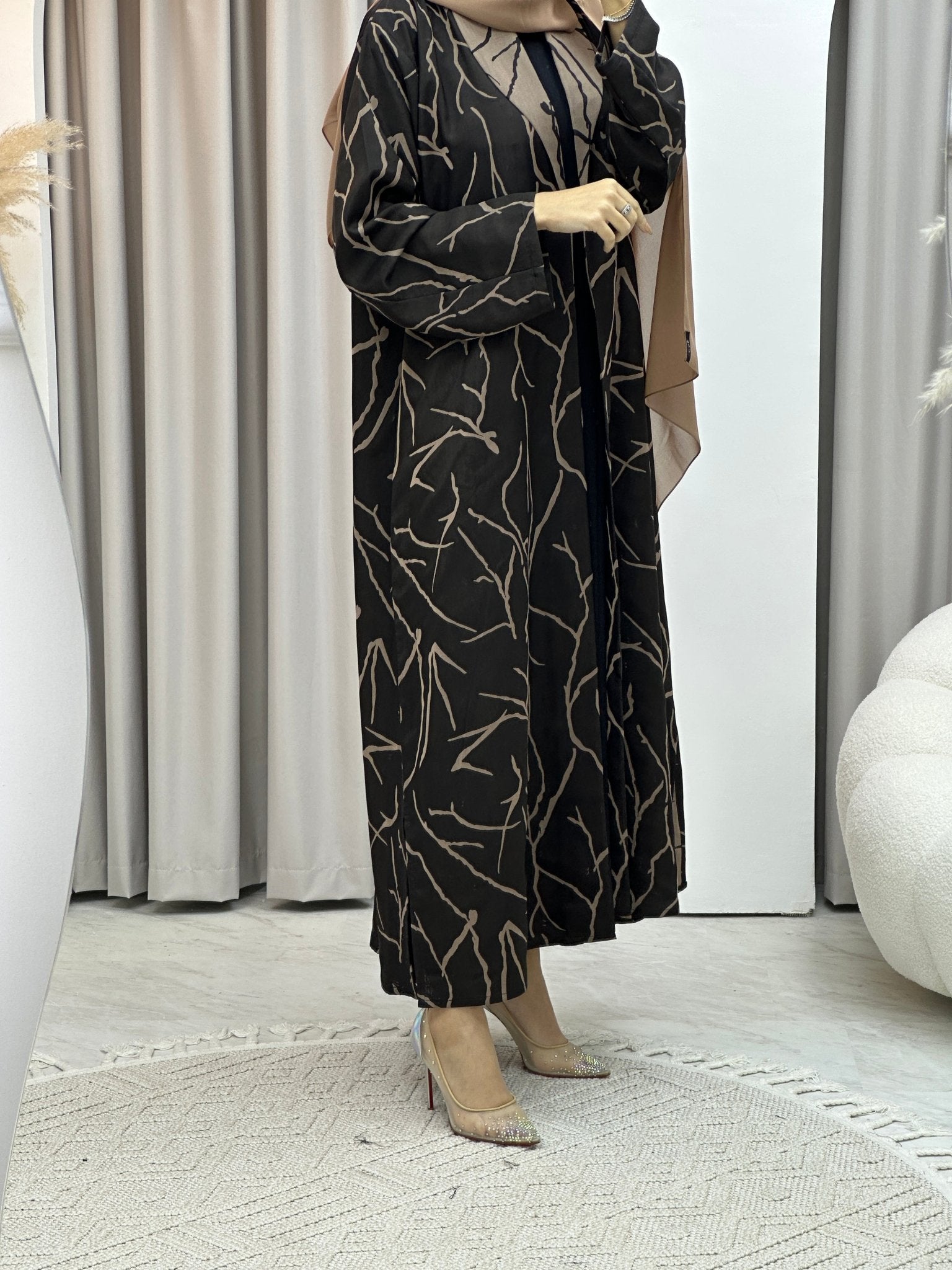 C Paint Stroke Winter Beige Coat Abaya