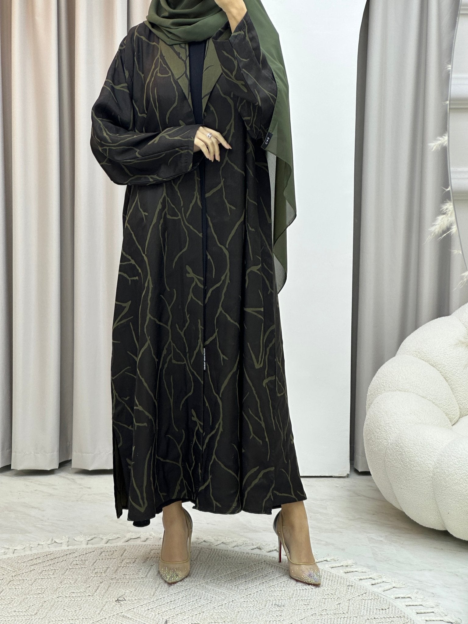 C Paint Stroke Winter Green Coat Abaya