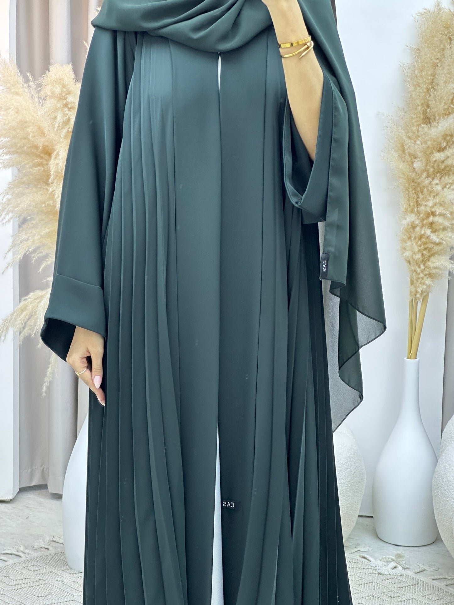 C Plain Green Pleated Abaya Set