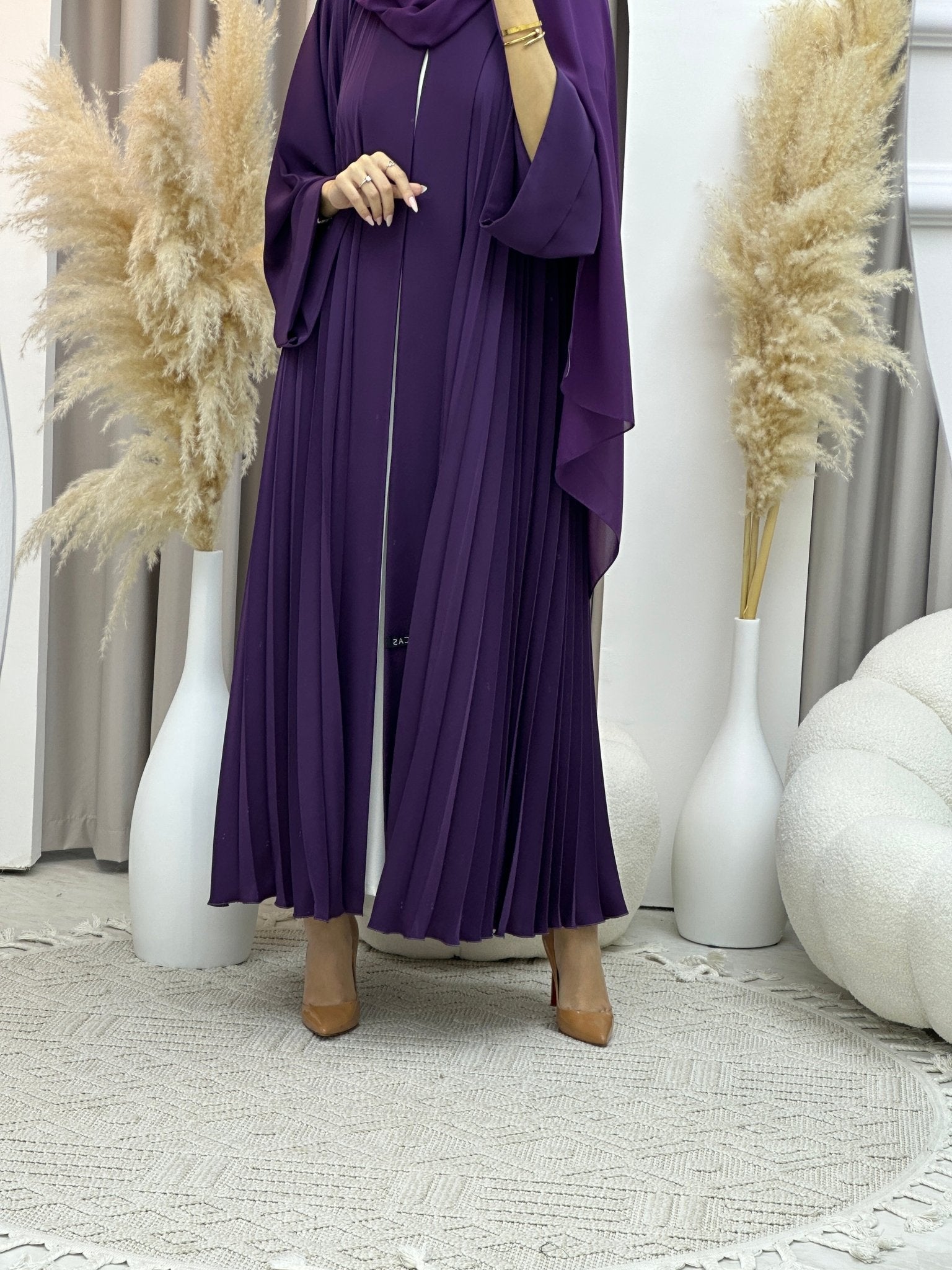 C Plain Light Purple Pleated Abaya Set