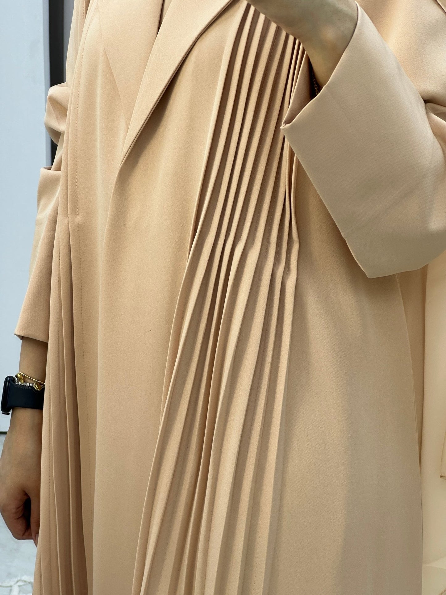 C Pleated Beige Abaya Coat Set