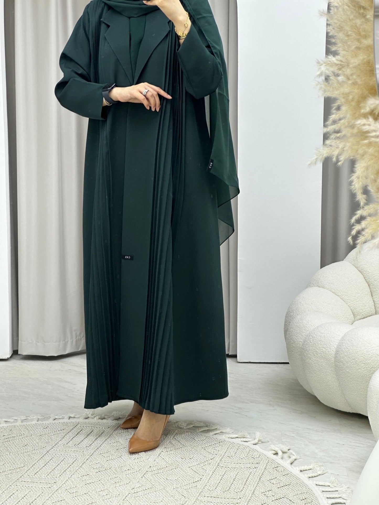 C Pleated Green Abaya Coat Set