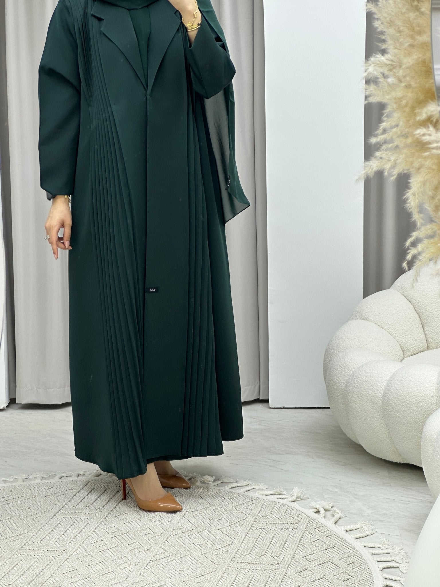 C Pleated Green Abaya Coat Set