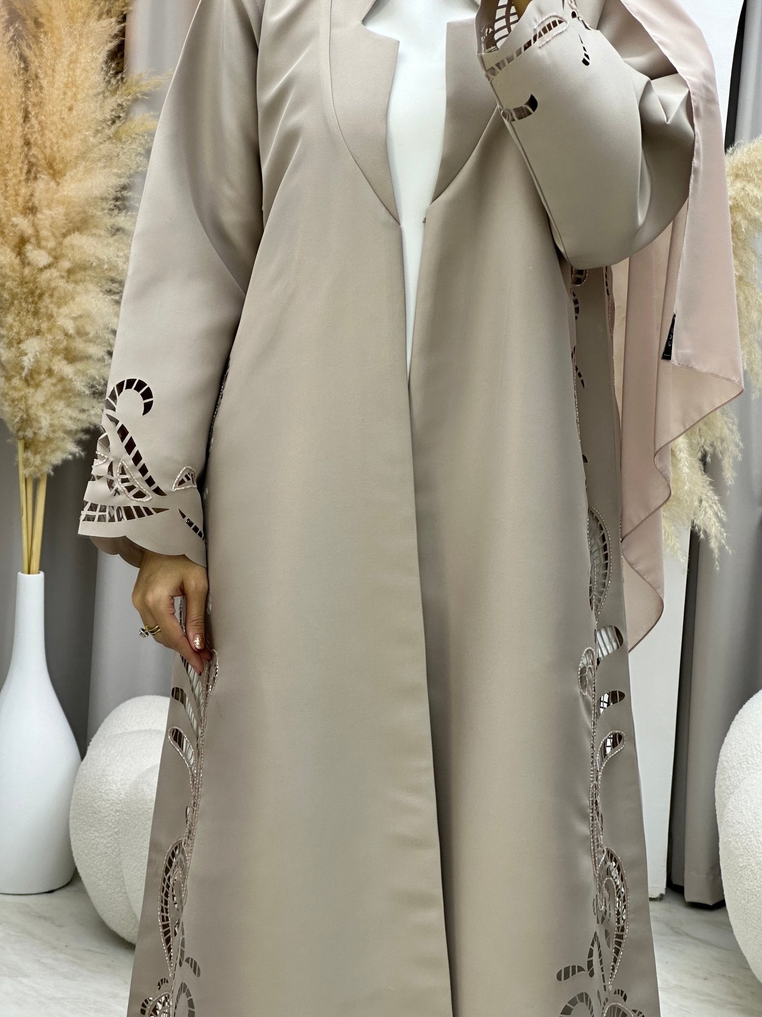 C RTW 0019 Beige Lasercut Eid Abaya