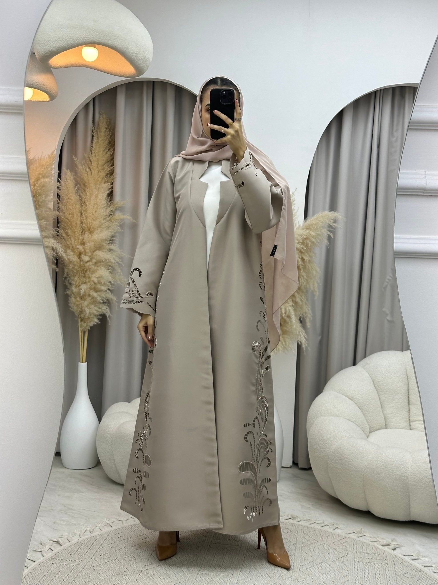 C RTW 0019 Beige Lasercut Eid Abaya