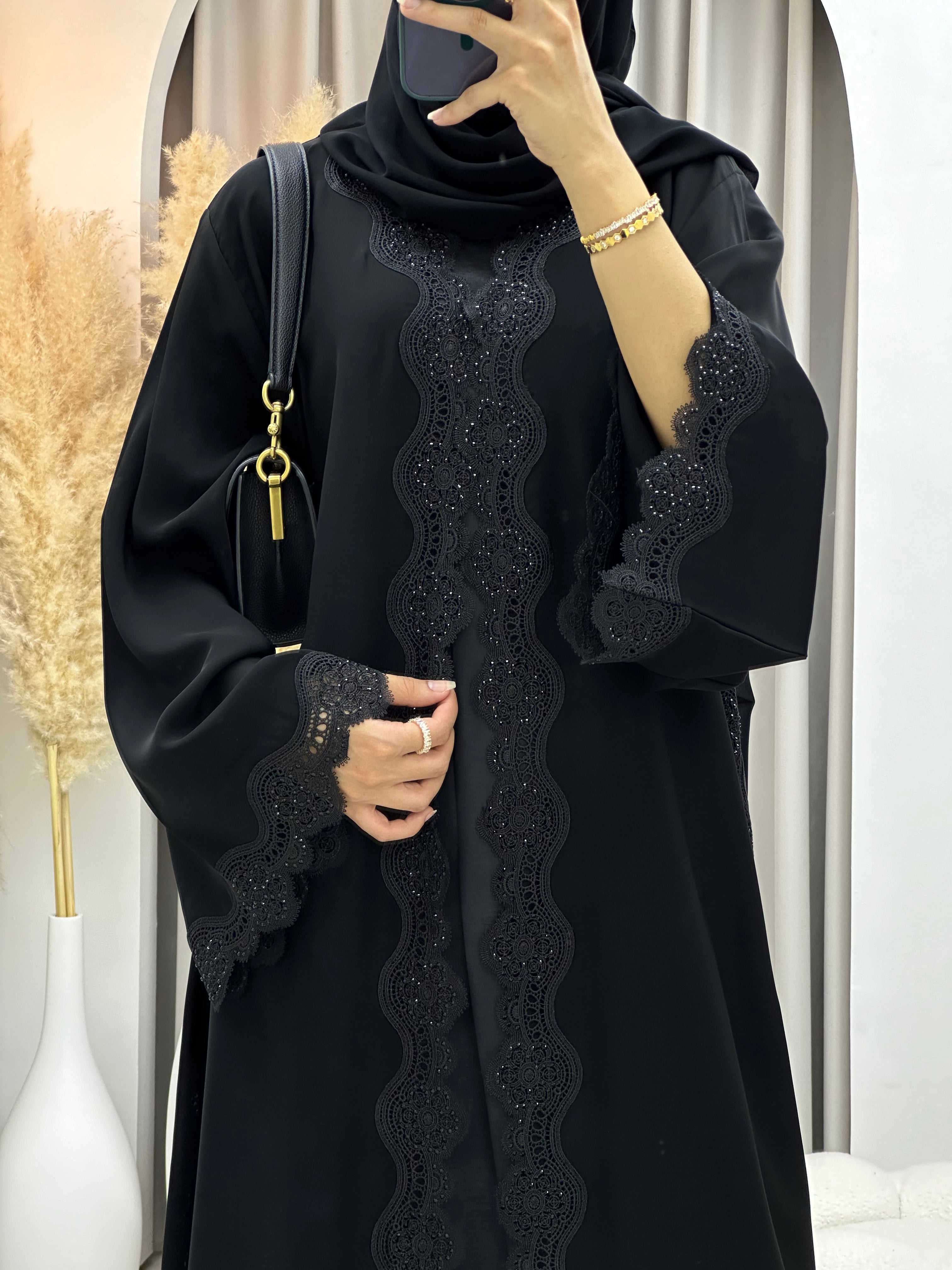 C RTW 0094 Black Lace Abaya