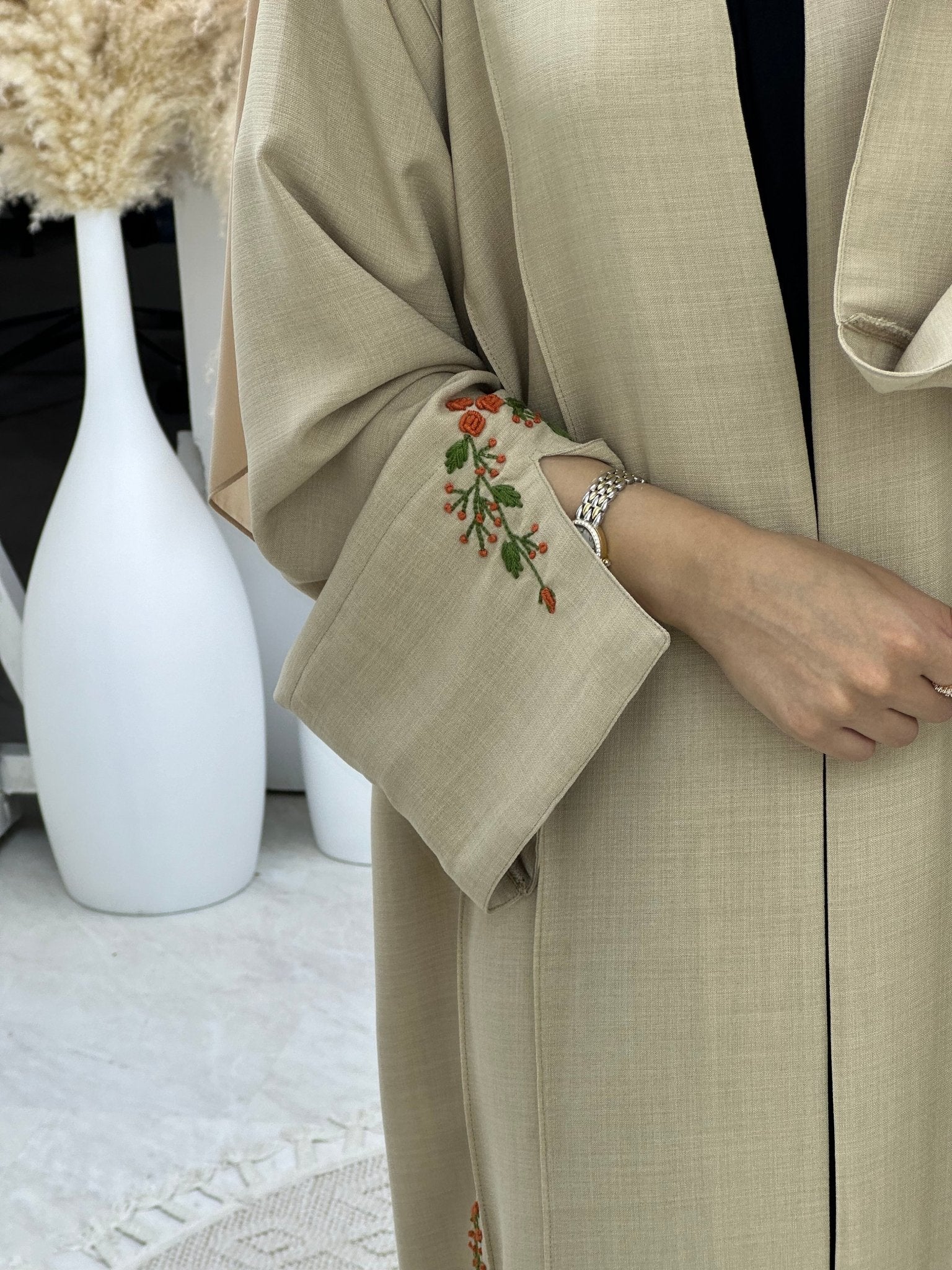 C RTW 0135-02 Beige Embroidery Abaya