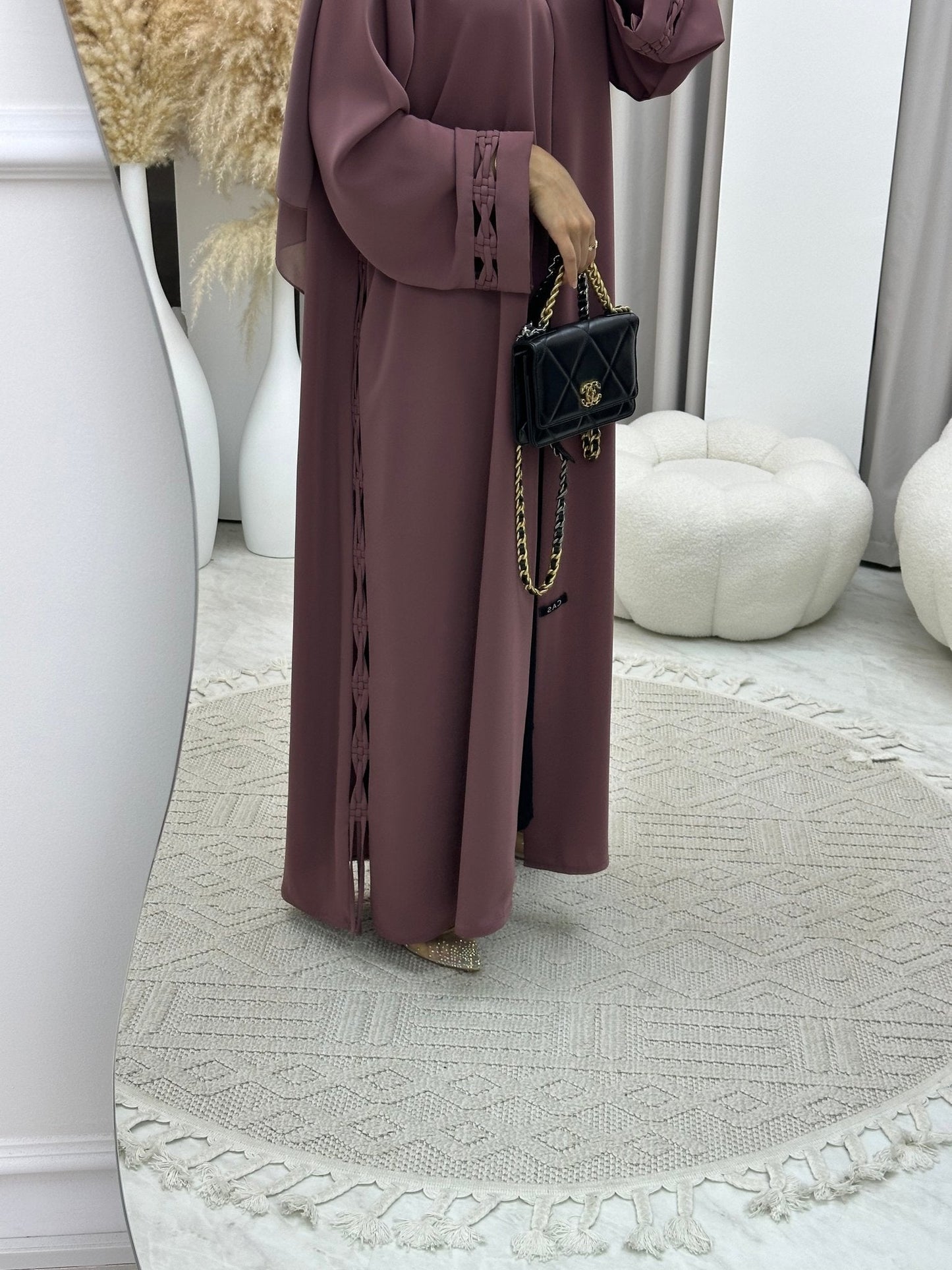 C RTW 0144 Purple Abaya