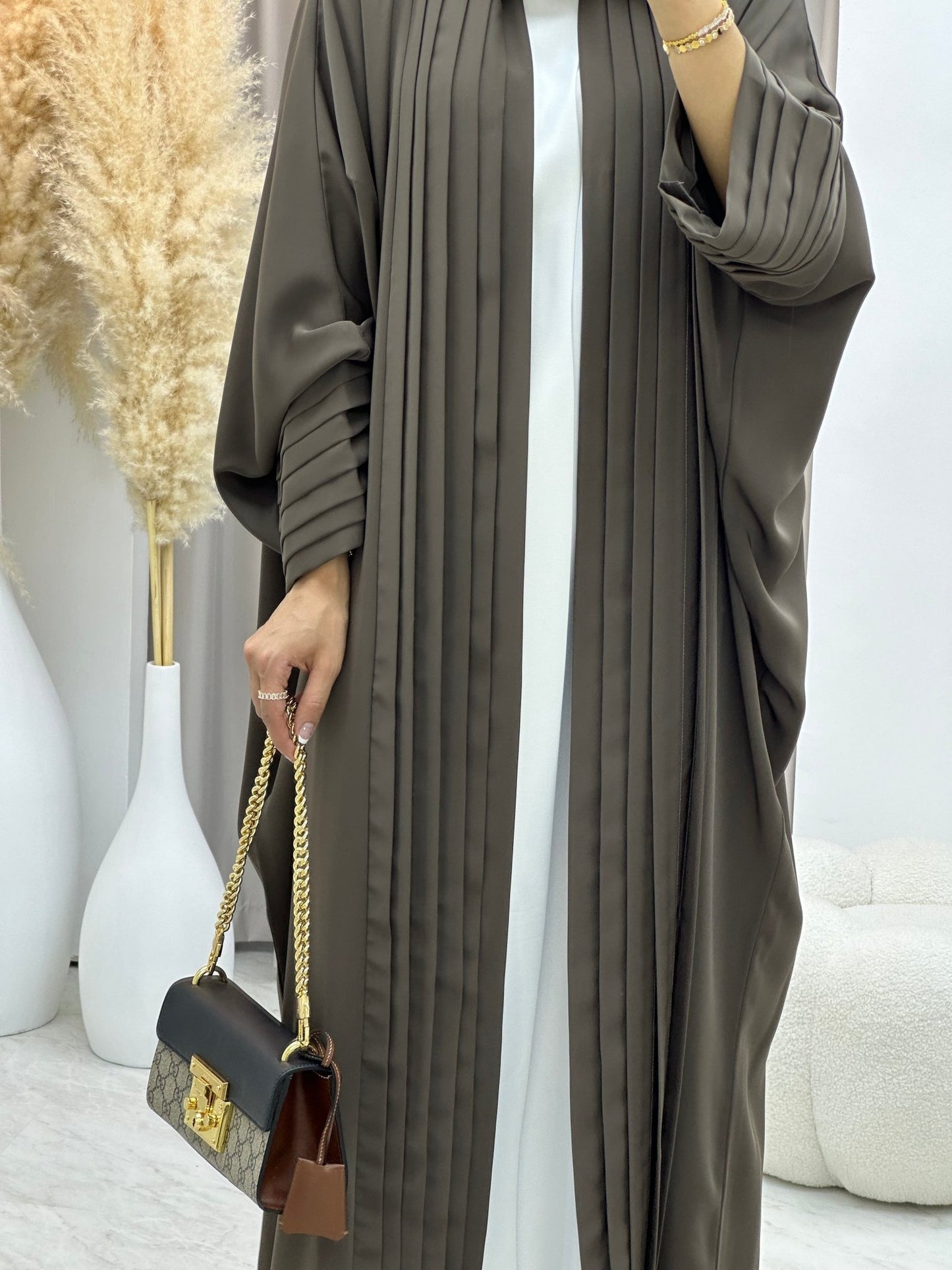 C RTW 0178 Pleated Olive Abaya