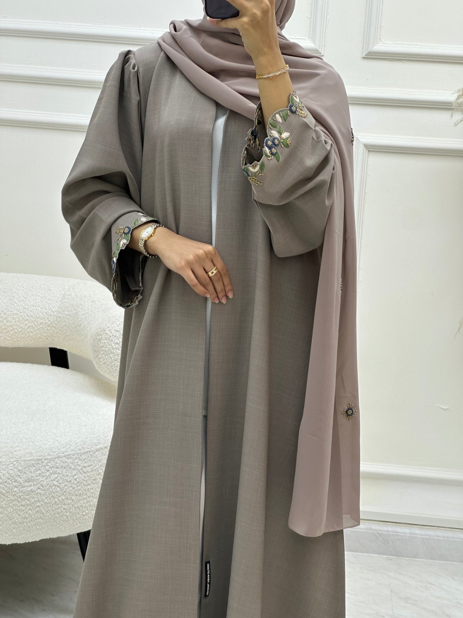 C RTW 0620 Embroidered Beige Abaya
