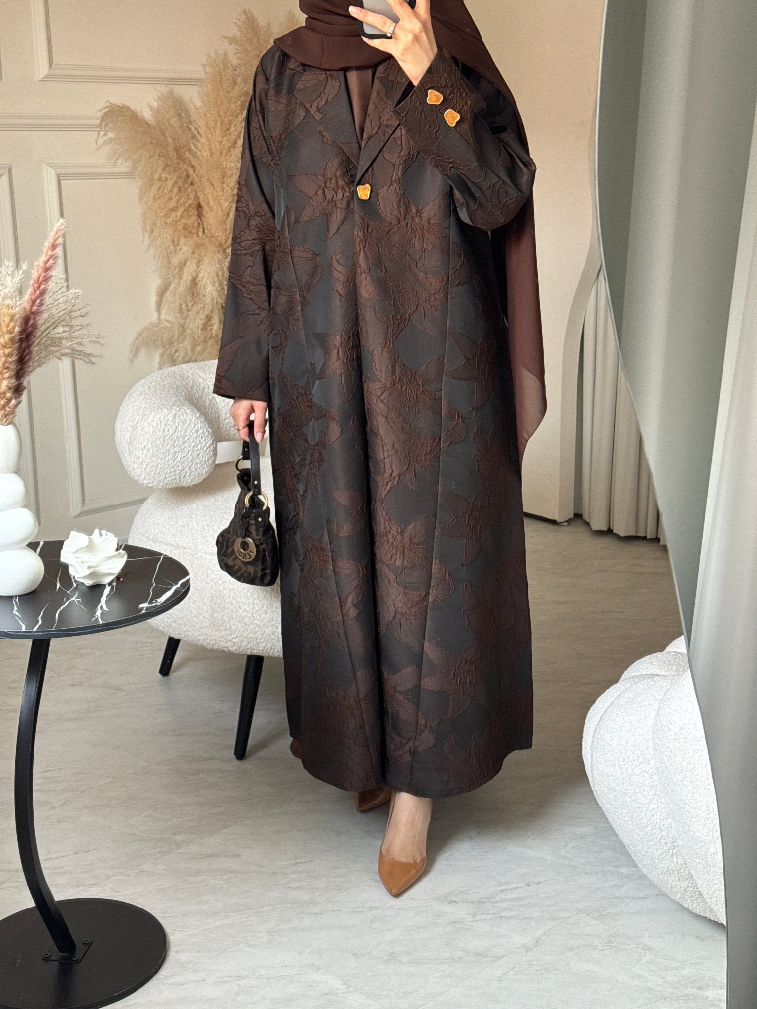 C RTW 0622 Brown Abaya