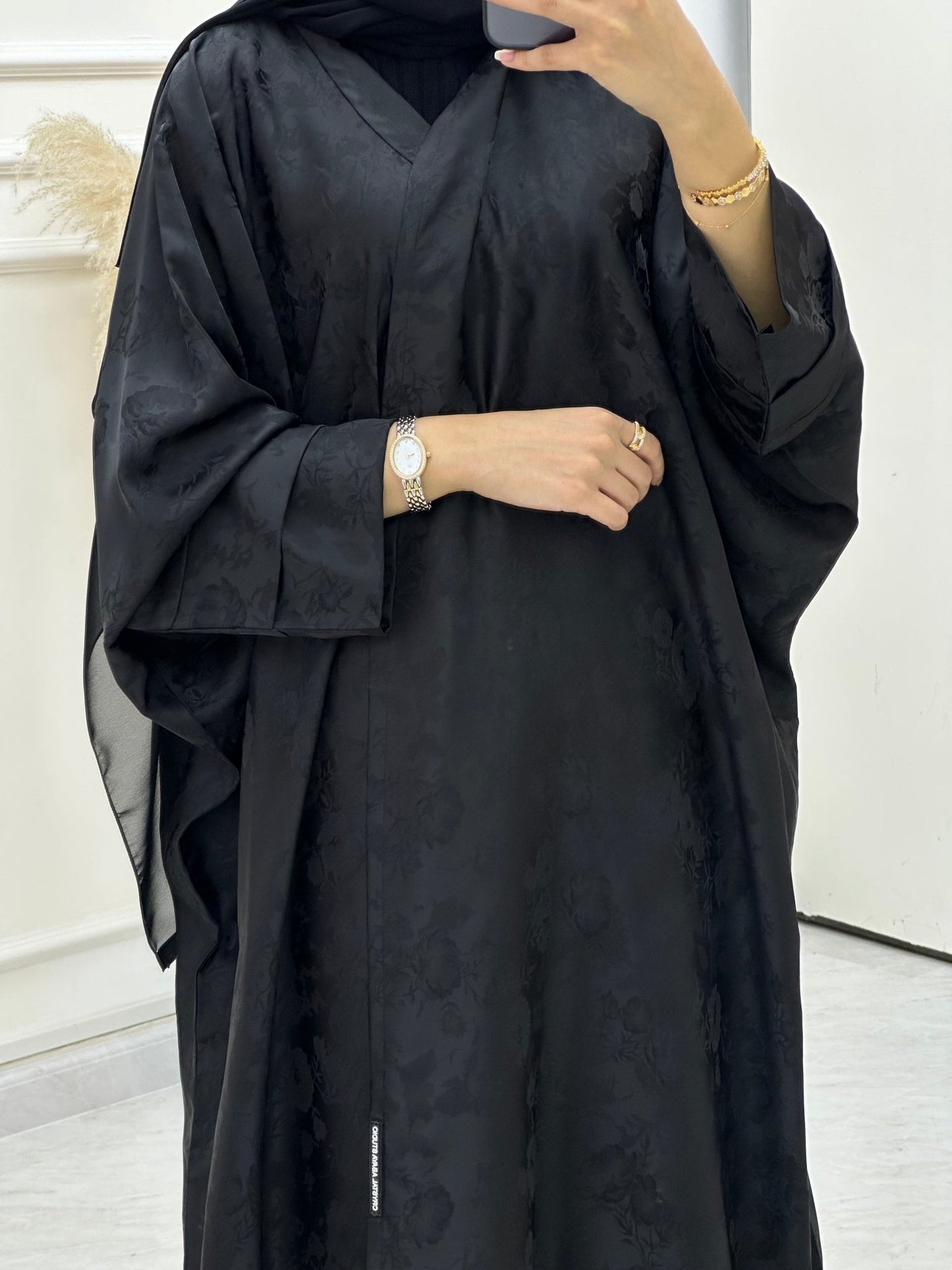 C RTW 0633 - 01 Black Bisht Floral Abaya