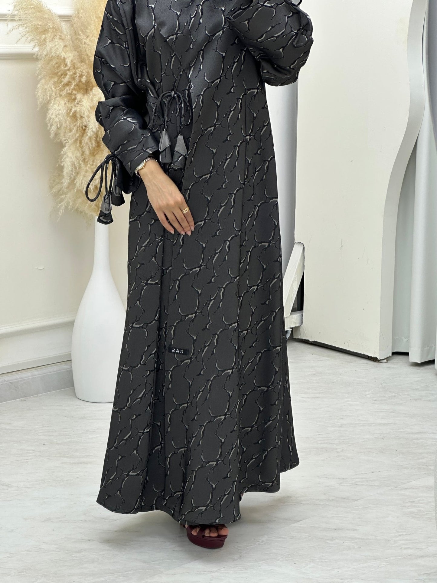 C RTW 0634 - 03 Grey Ragged Abaya