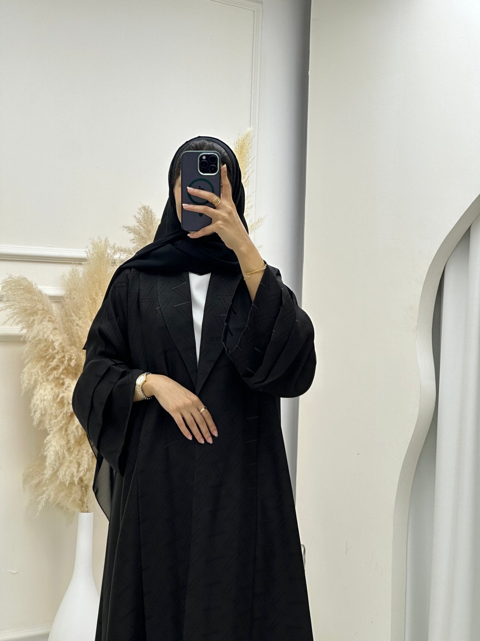 C RTW 0640 Black Abaya