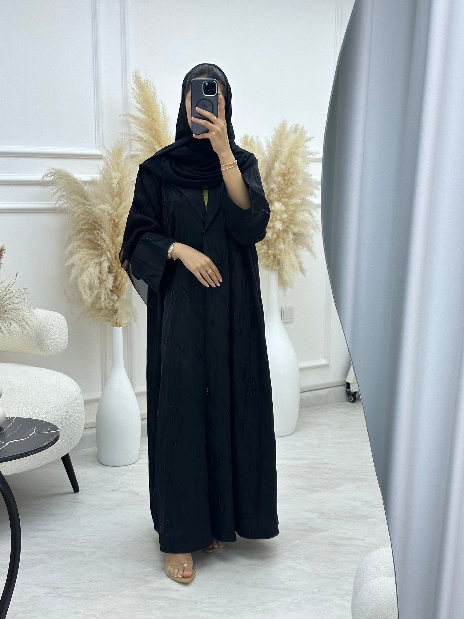 C RTW 1070 Black Abaya