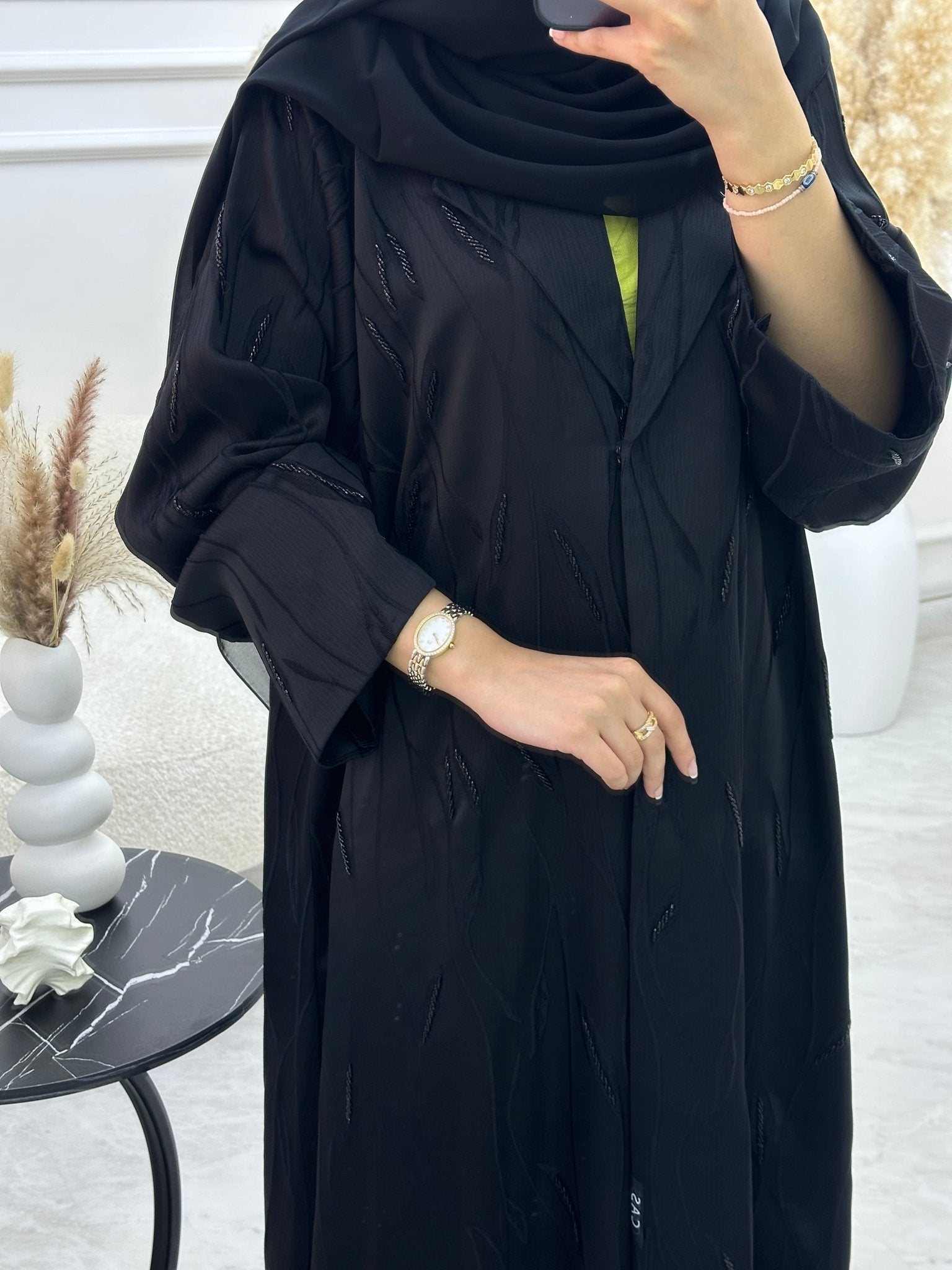C RTW 1070 Black Abaya