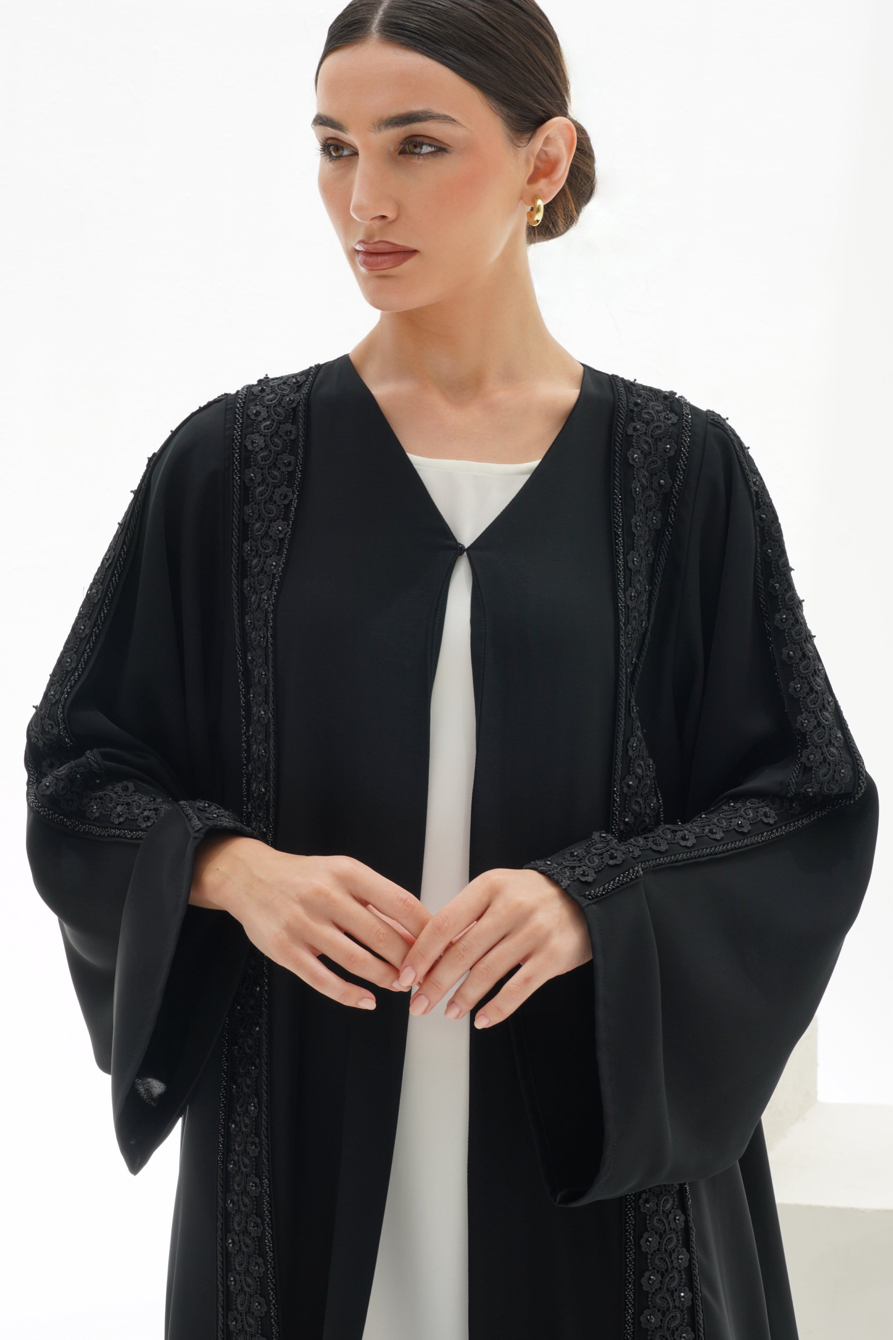 C RTW 1126 Black Abaya