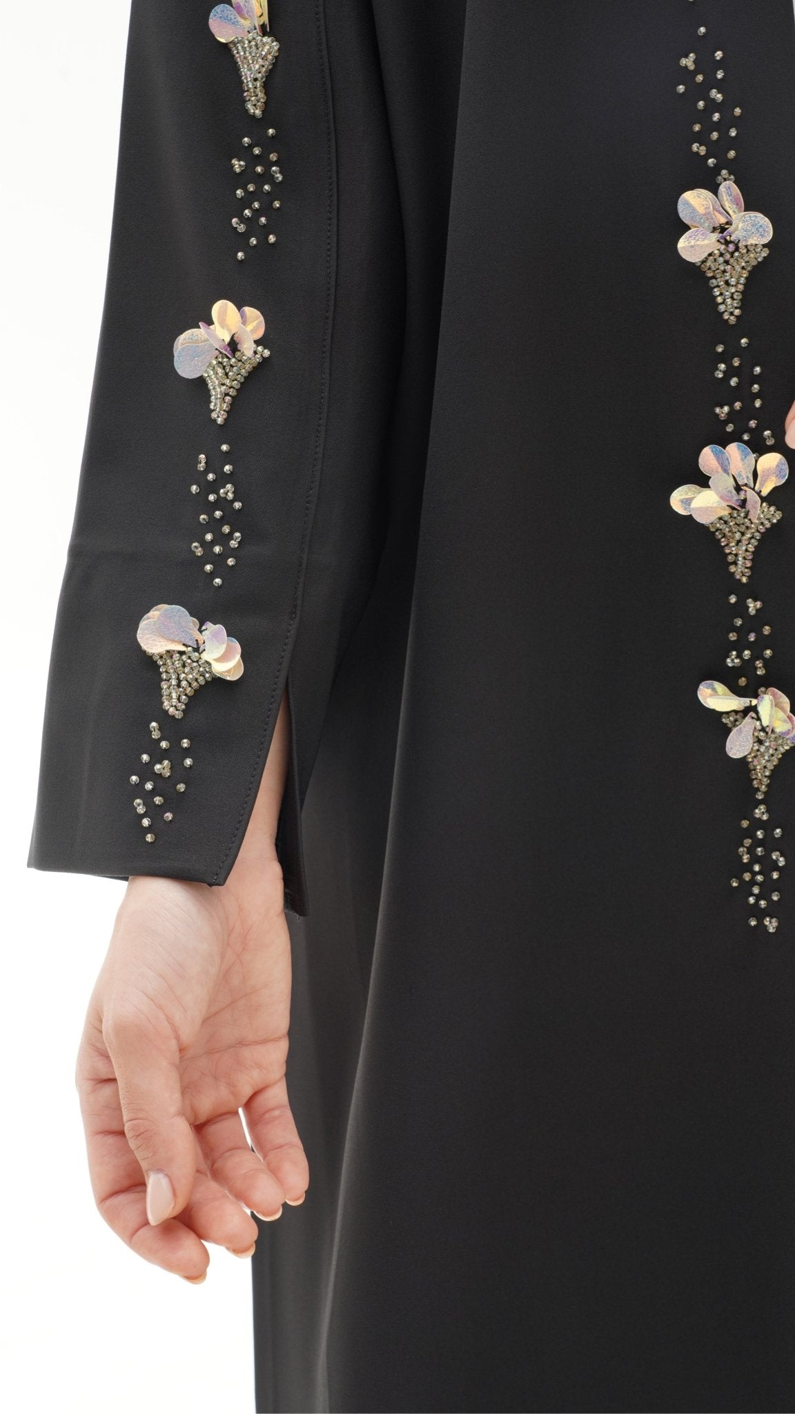 C RTW 1139 Black Abaya