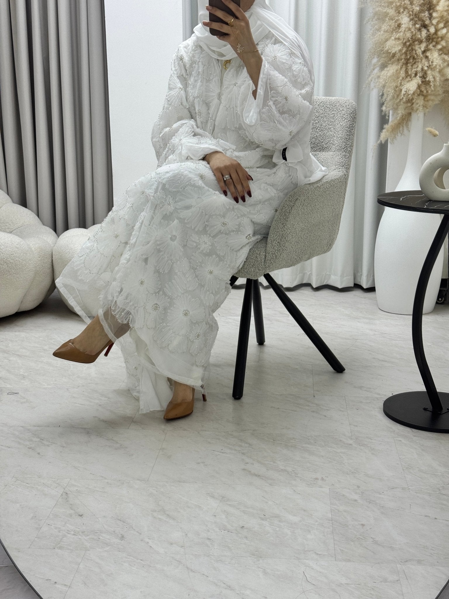 C RTW 1289-01 White Beaded Dantel Abaya