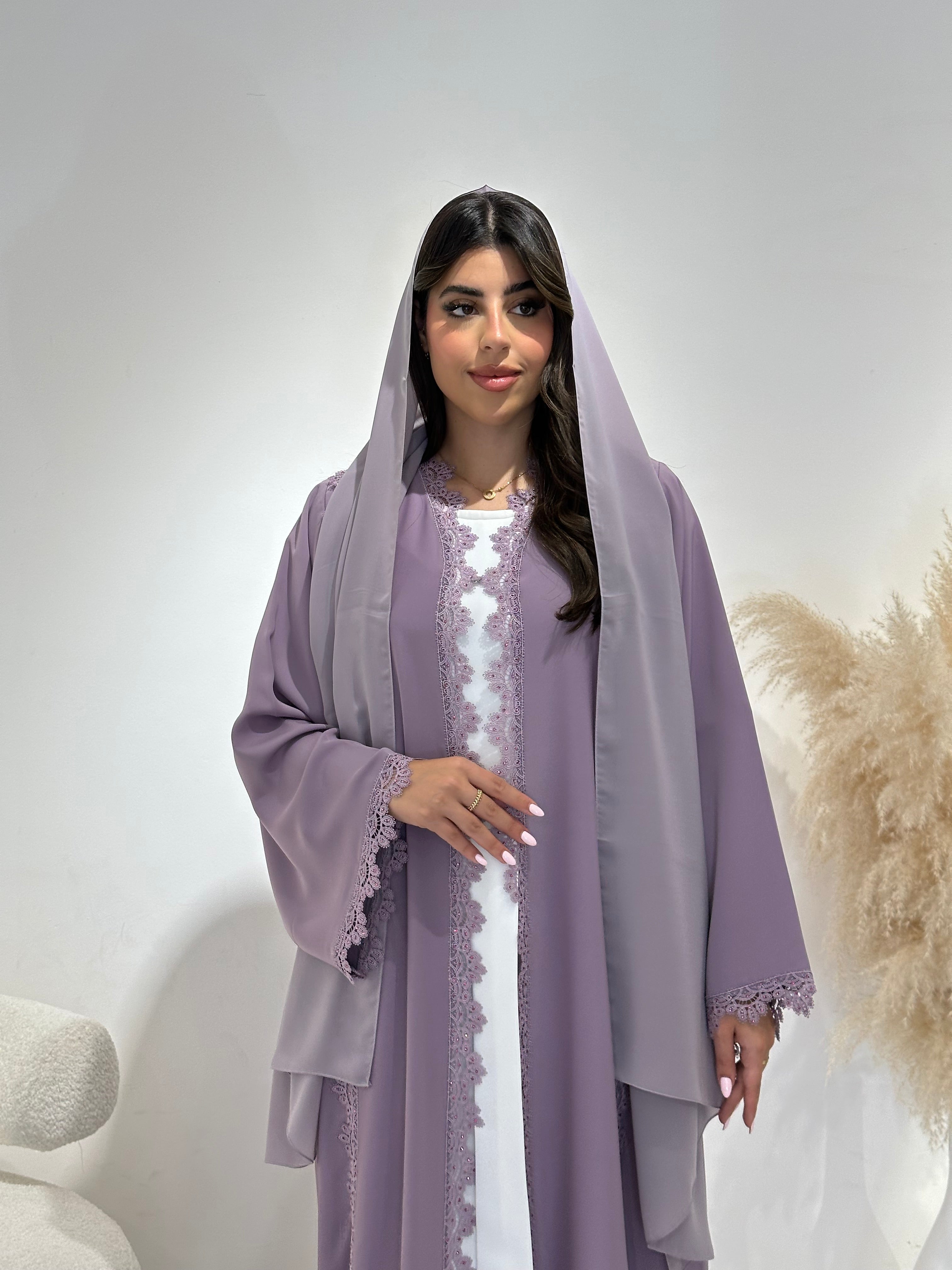 C RTW 1405 Mauve Floral Lace Abaya