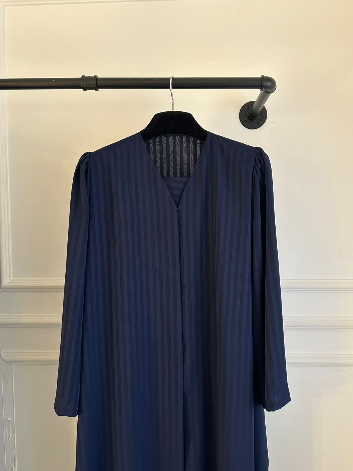 C RTW 2386-01 Navy Blue Striped Abaya