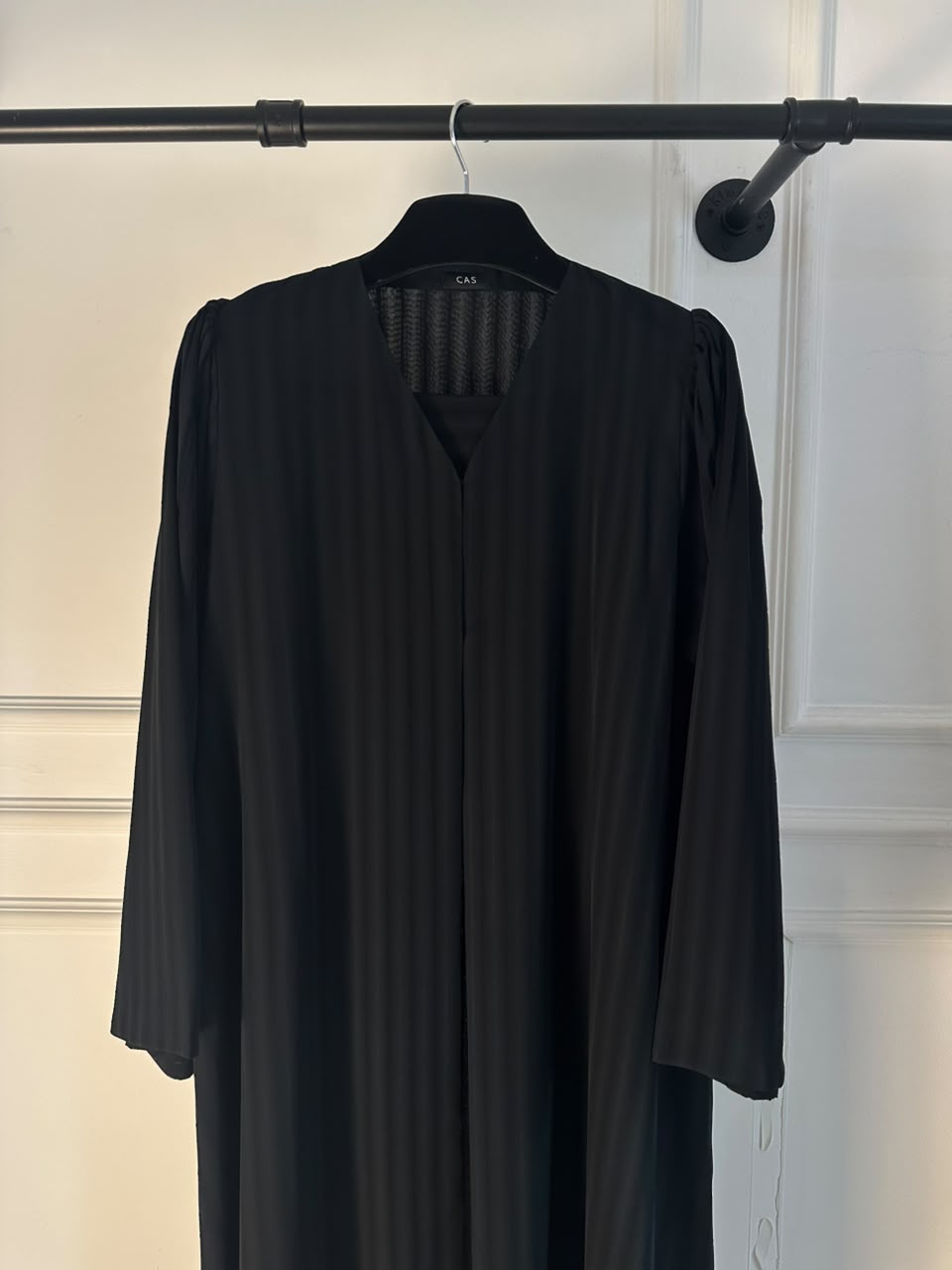 C RTW 2454 Black Striped Abaya