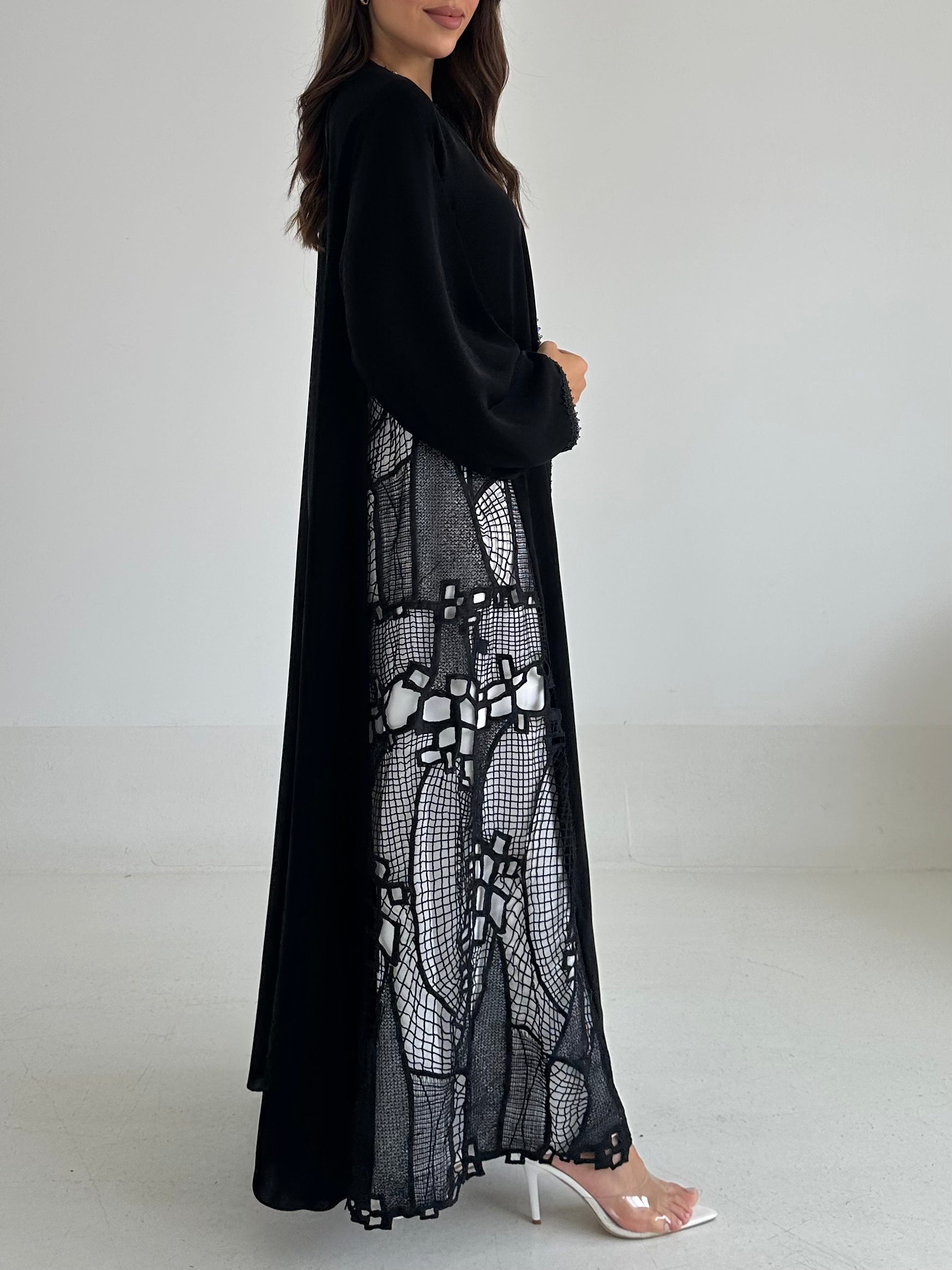 C RTW 2495 Black Lace Abaya