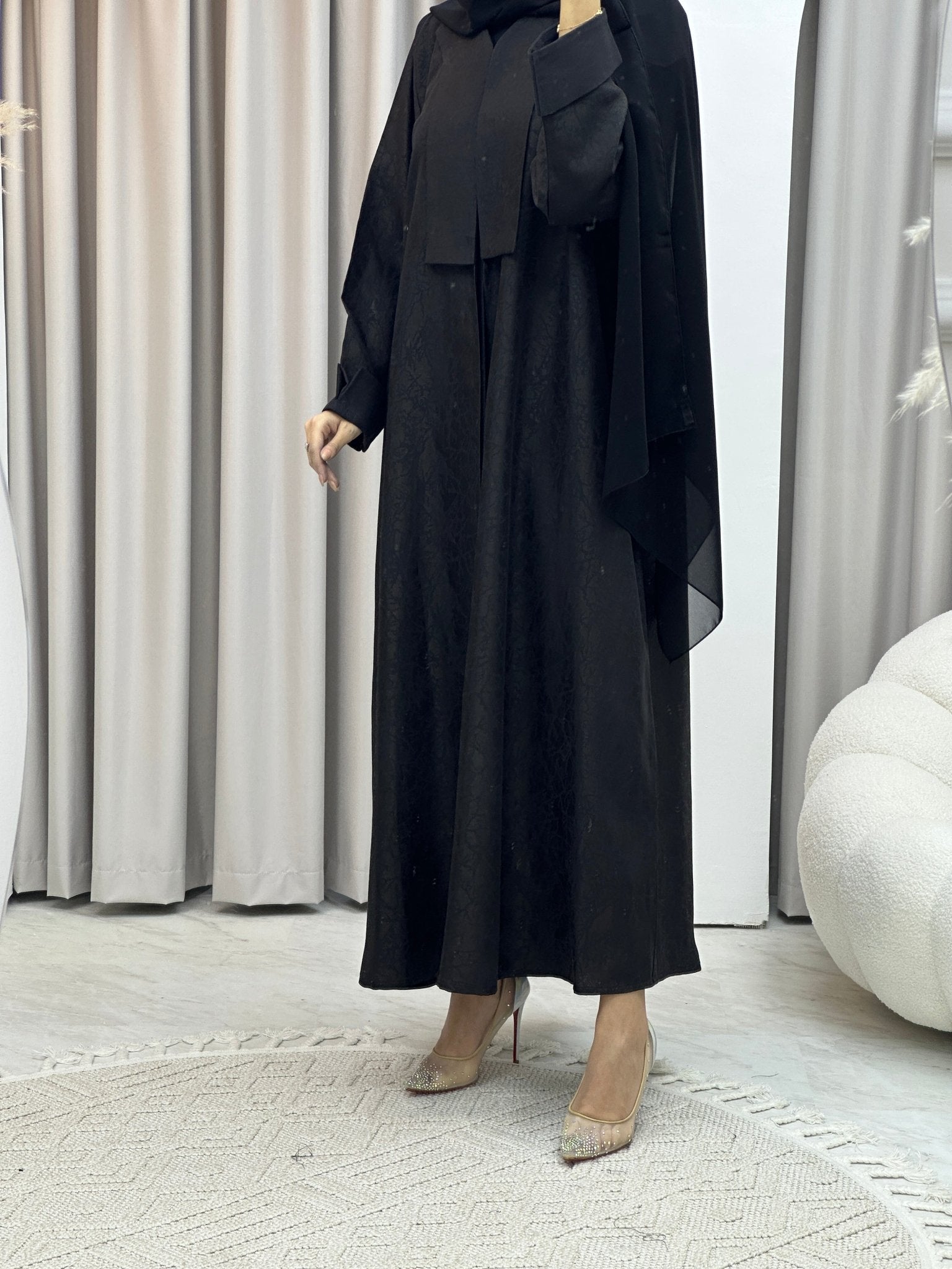 C RTW Branch Winter Black Coat Abaya