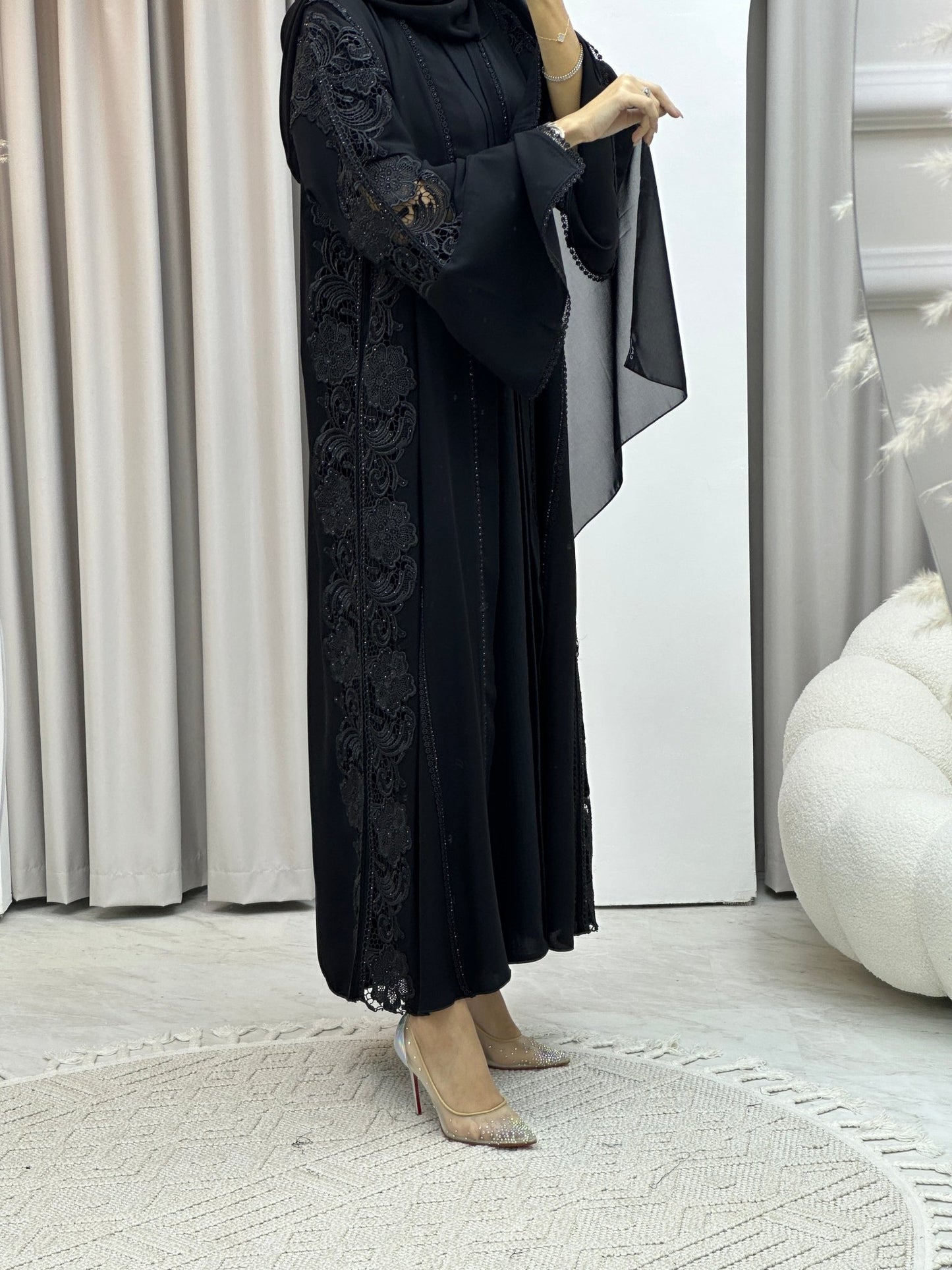 C RTW Classic Lace Work Abaya Set