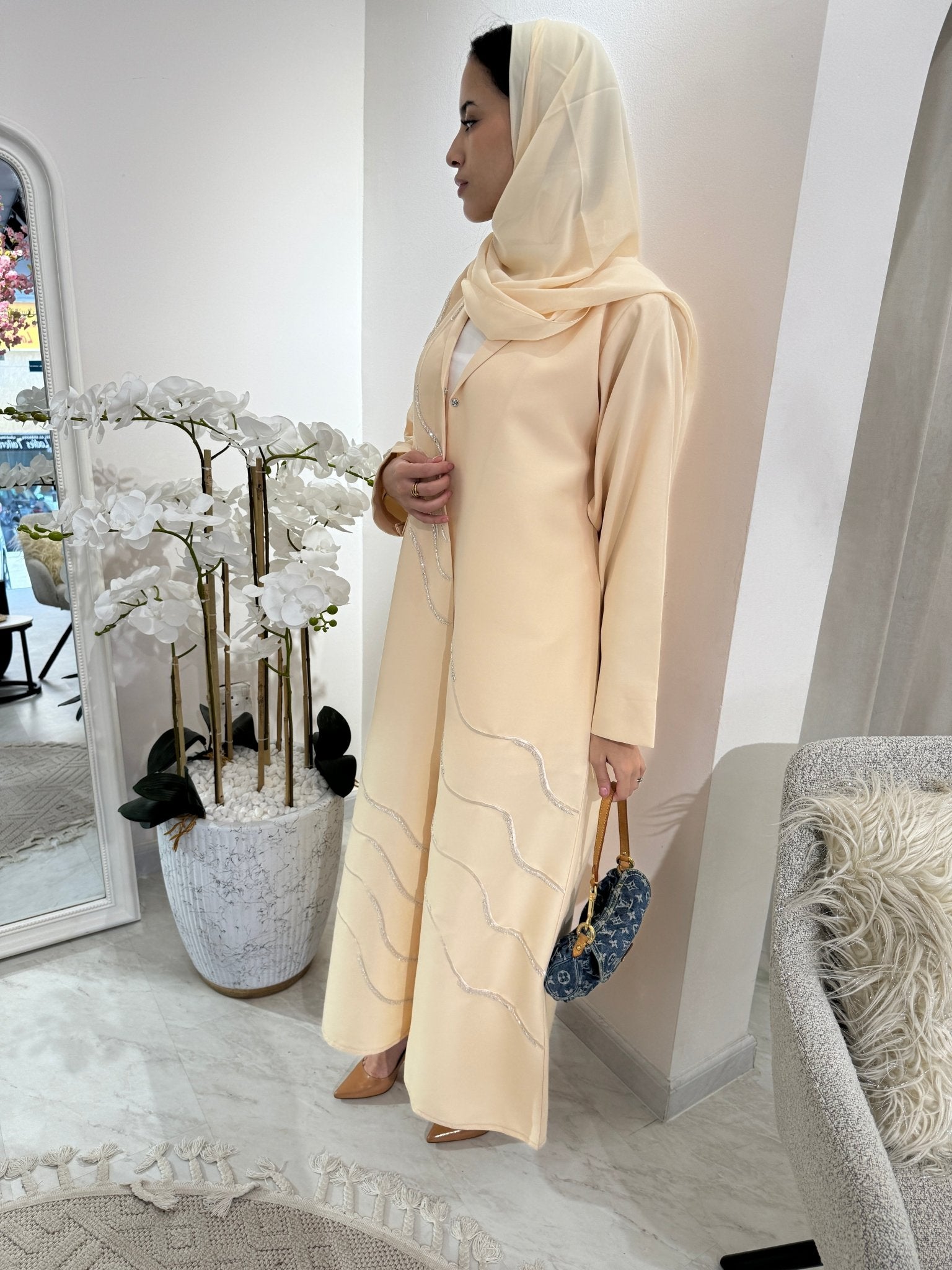 C RTW Cream Wave Embroidery Abaya