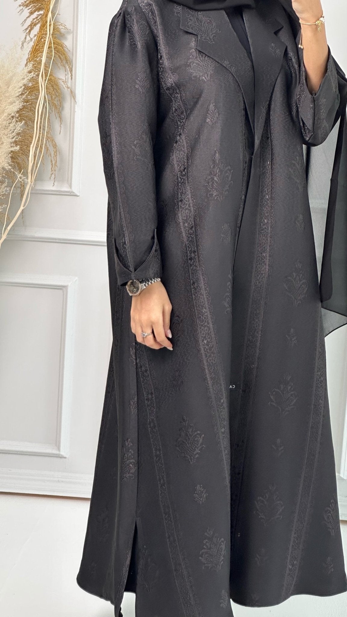 C RTW Floral Print Jacquard Coat Abaya Set