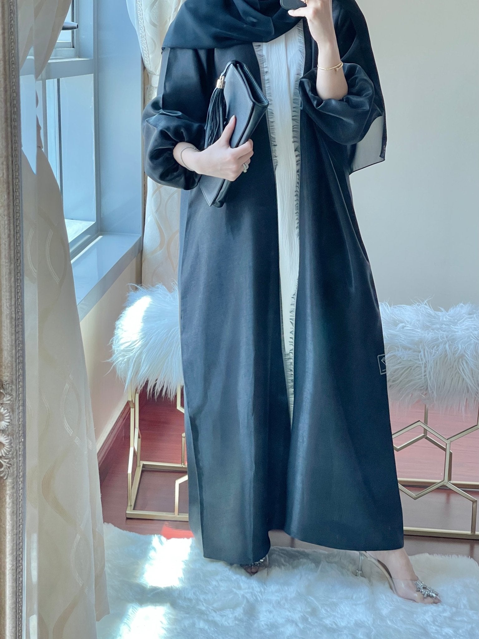 C RTW Melange Black Abaya