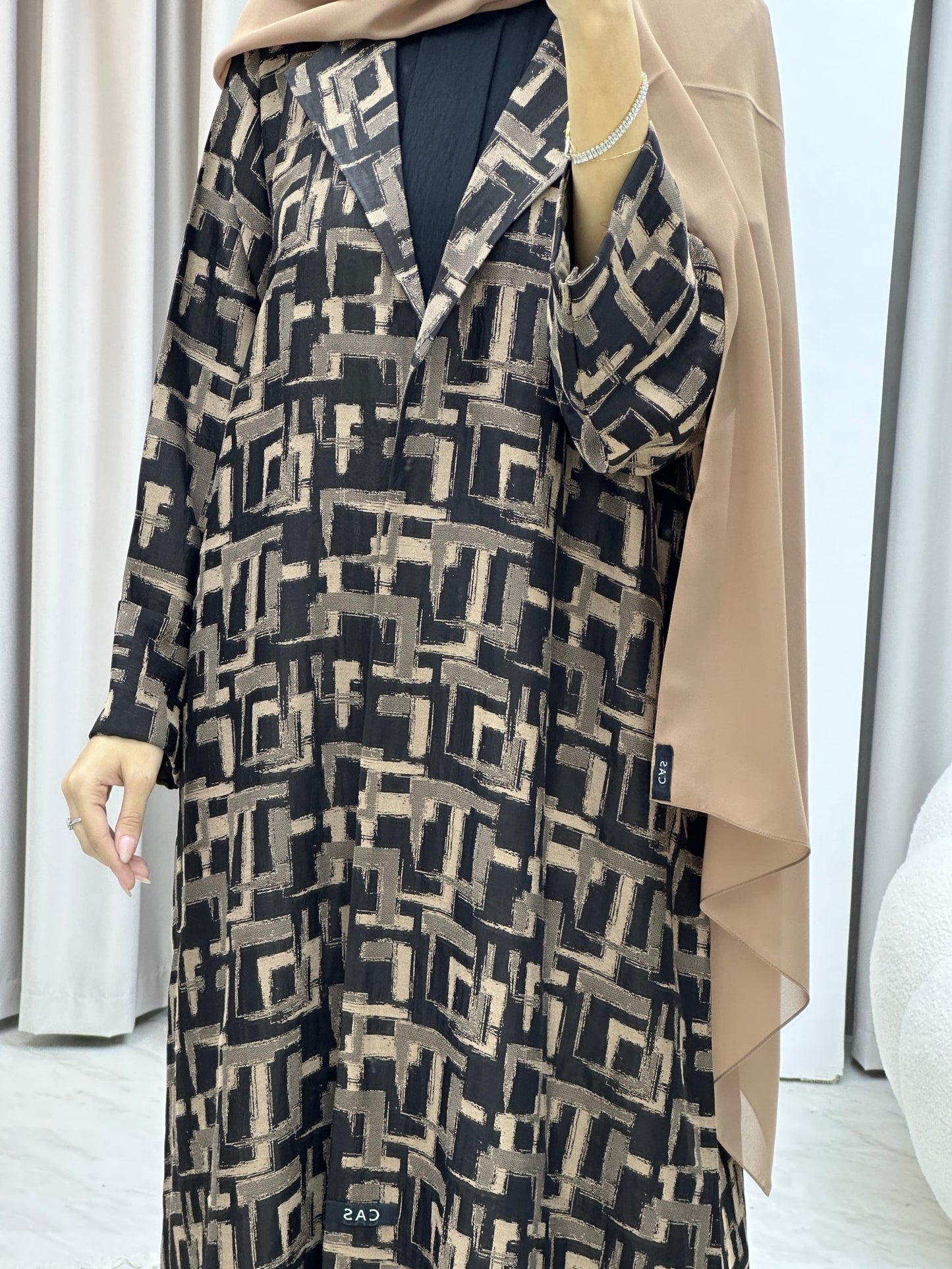 C RTW Square Winter Beige Coat Abaya