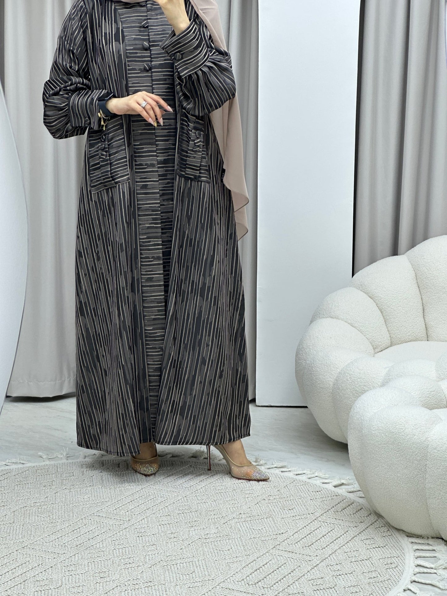 C RTW Stripe Print Beige Abaya