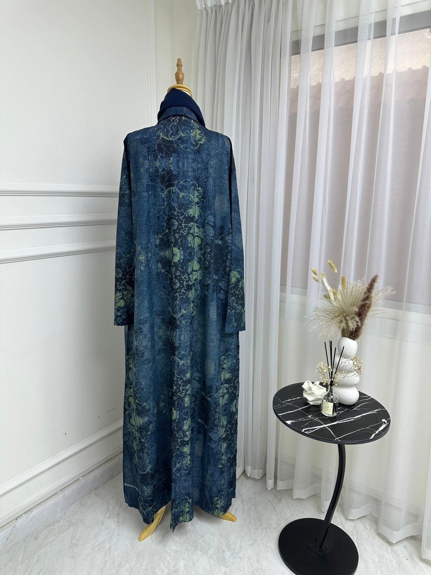 C RTW Turquoise Floral Printed Abaya