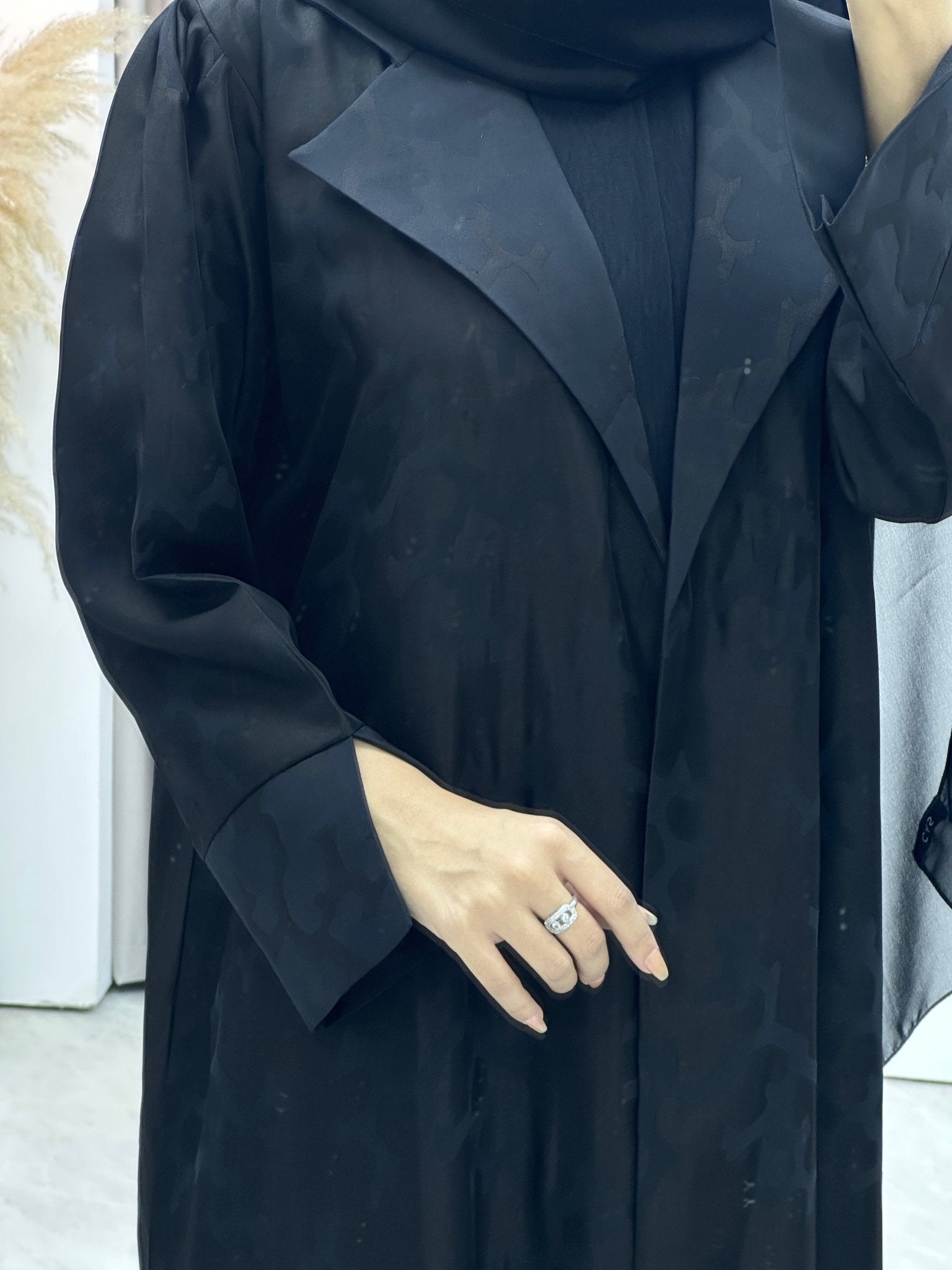 C RTW Web Winter Black Coat Abaya