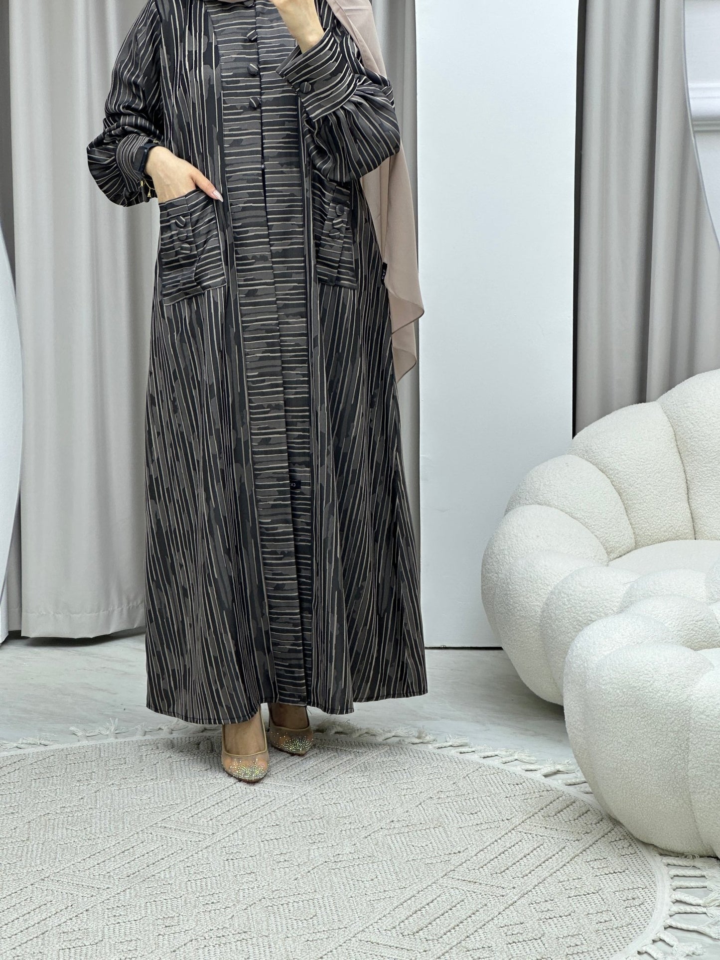 C Stripe Print Beige Abaya