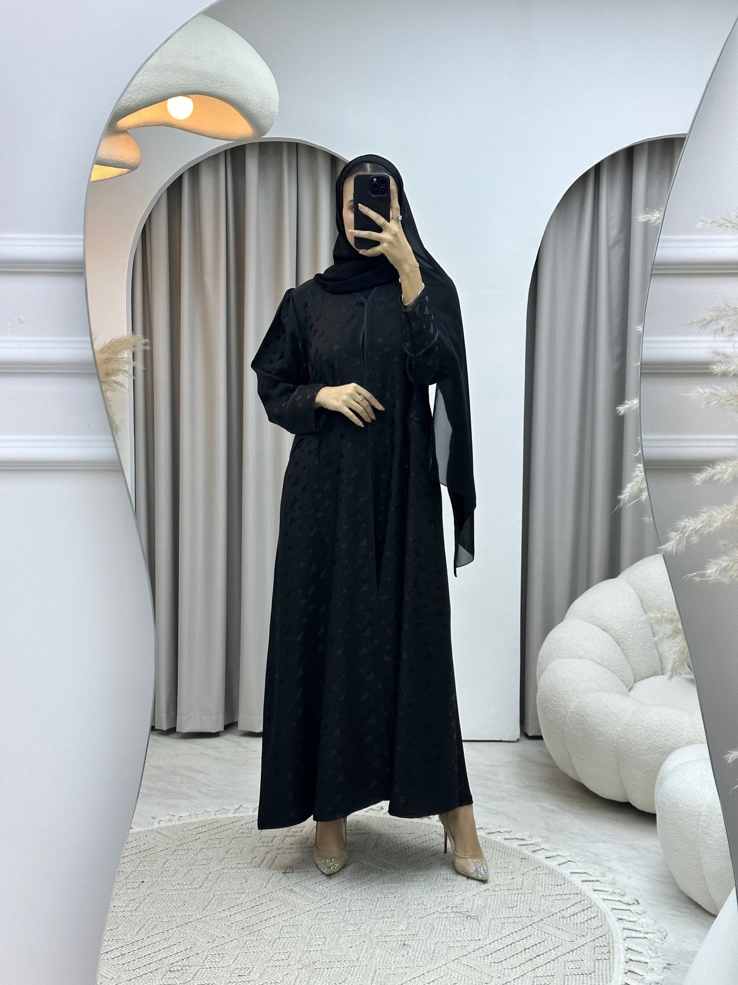 C Triangle Black Abaya Set