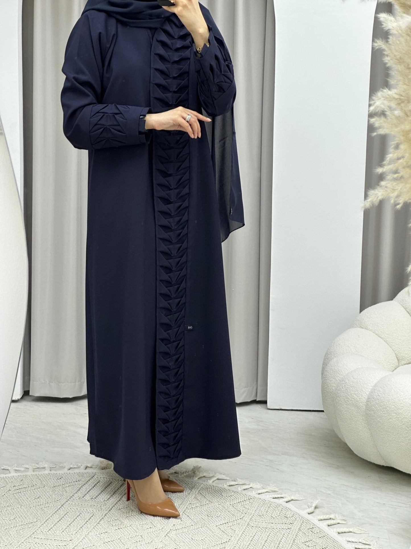 C Triangle Pleats Navy Blue Abaya Set